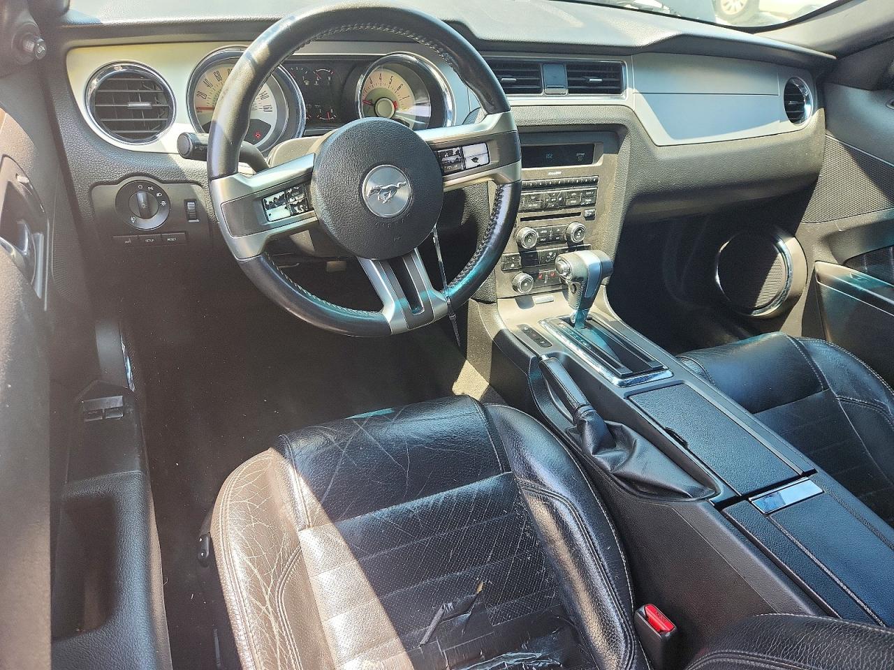 2012 Ford Mustang Black vin: 1ZVBP8AM9C5220522