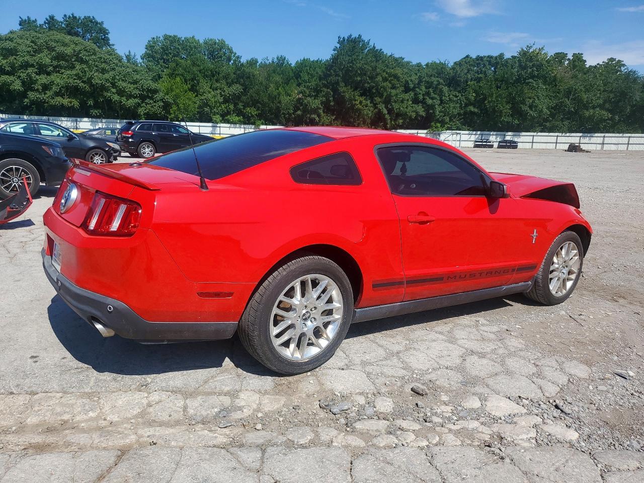 2012 Ford Mustang Red vin: 1ZVBP8AM9C5221606