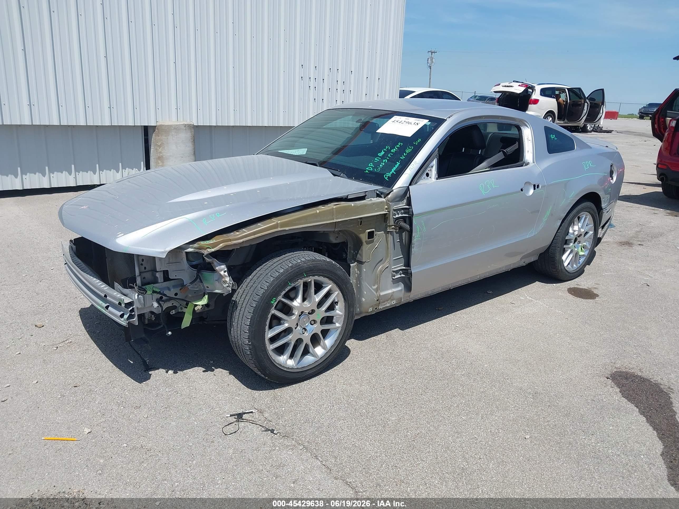 2012 Ford Mustang V6/v6 Premium Silver vin: 1ZVBP8AM9C5221721