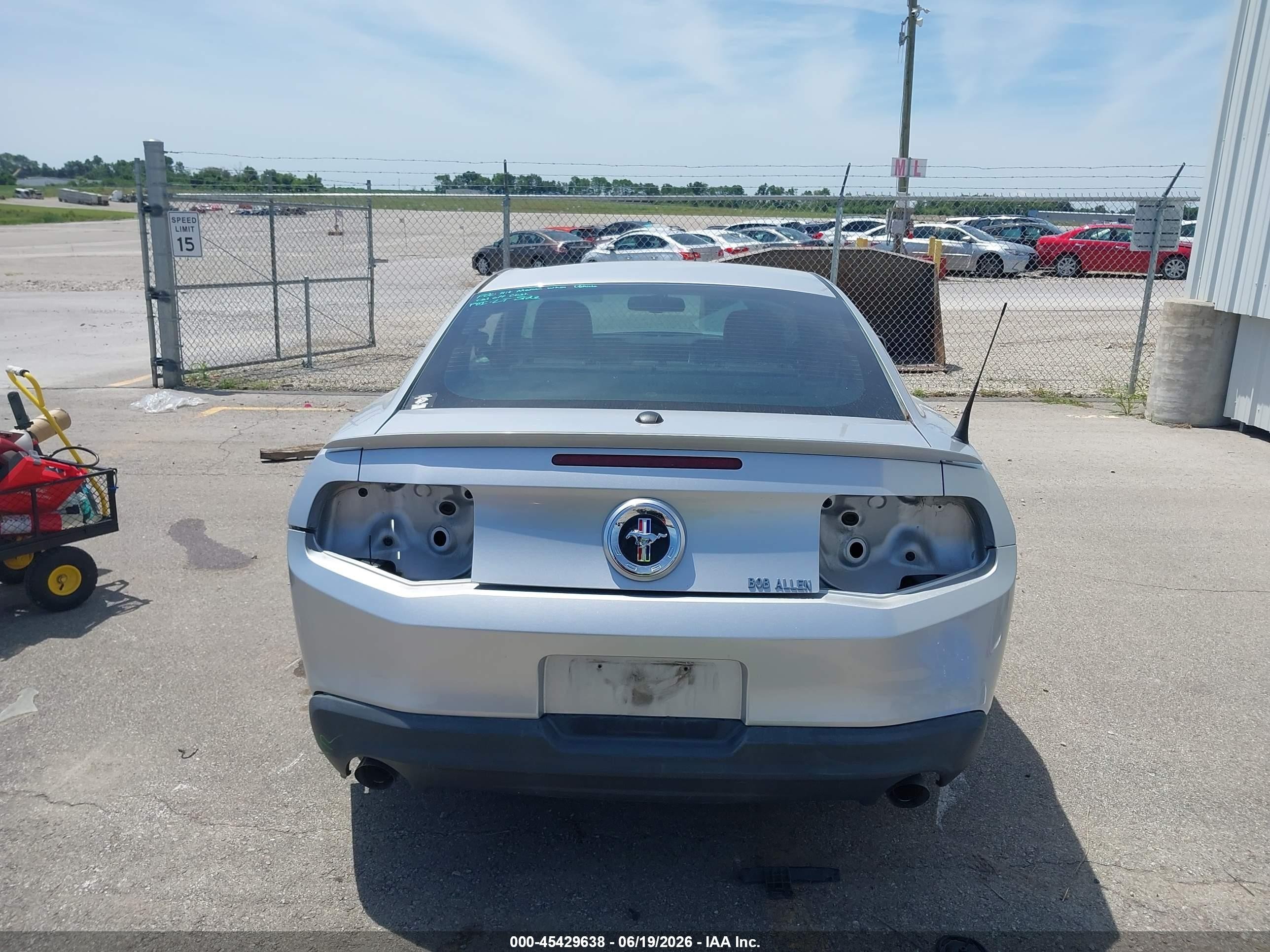2012 Ford Mustang V6/v6 Premium Silver vin: 1ZVBP8AM9C5221721