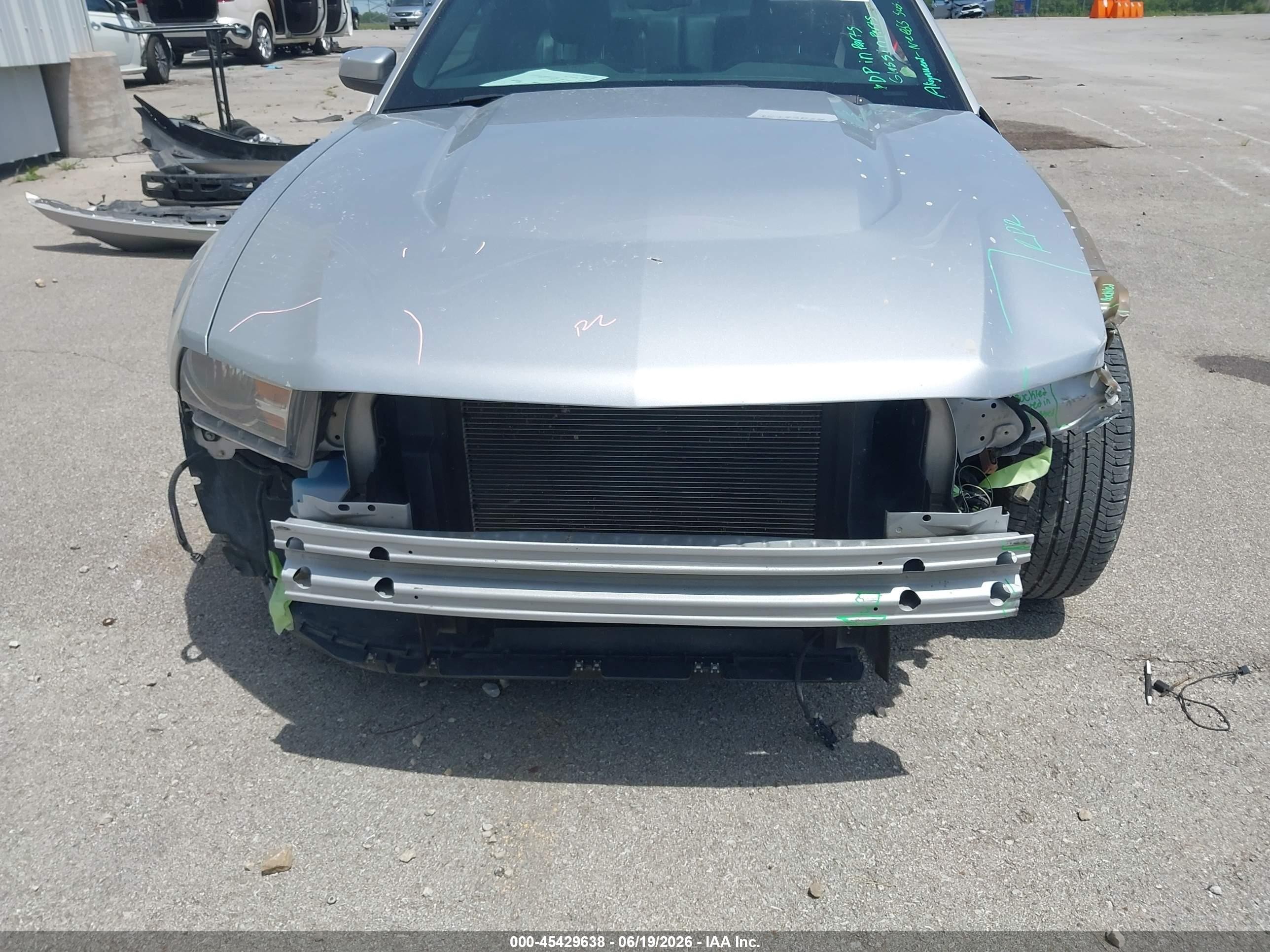 2012 Ford Mustang V6/v6 Premium Silver vin: 1ZVBP8AM9C5221721