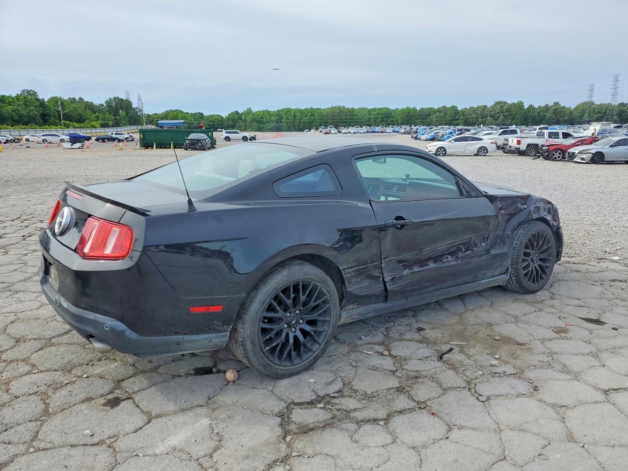 2012 Ford Mustang Black vin: 1ZVBP8AM9C5253908