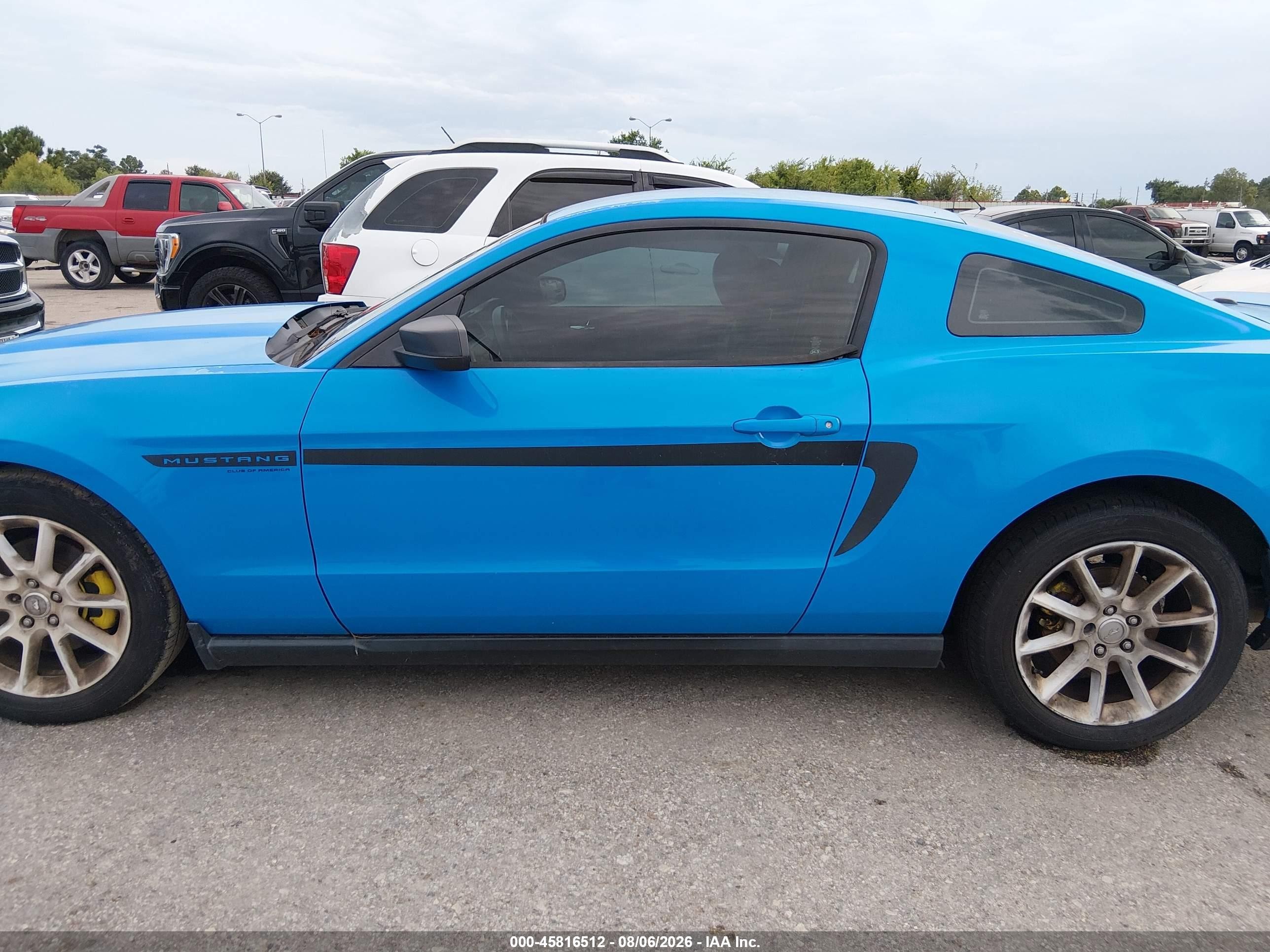 2012 Ford Mustang V6 Premium Blue vin: 1ZVBP8AM9C5269803