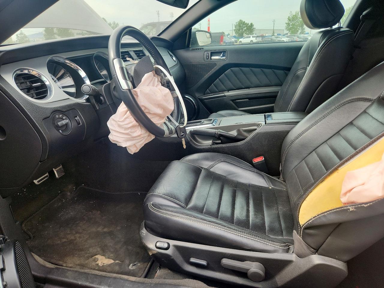 2013 Ford Mustang Black vin: 1ZVBP8AM9D5214804