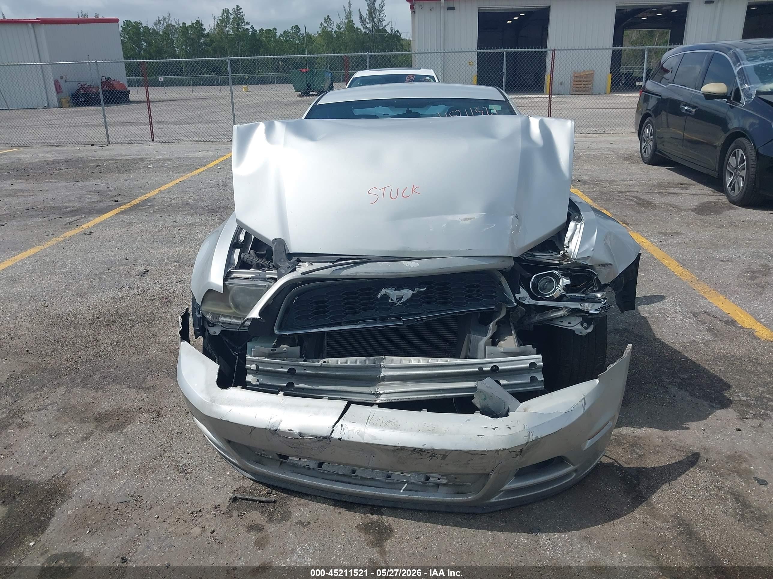 2013 Ford Mustang V6 Silver vin: 1ZVBP8AM9D5246023