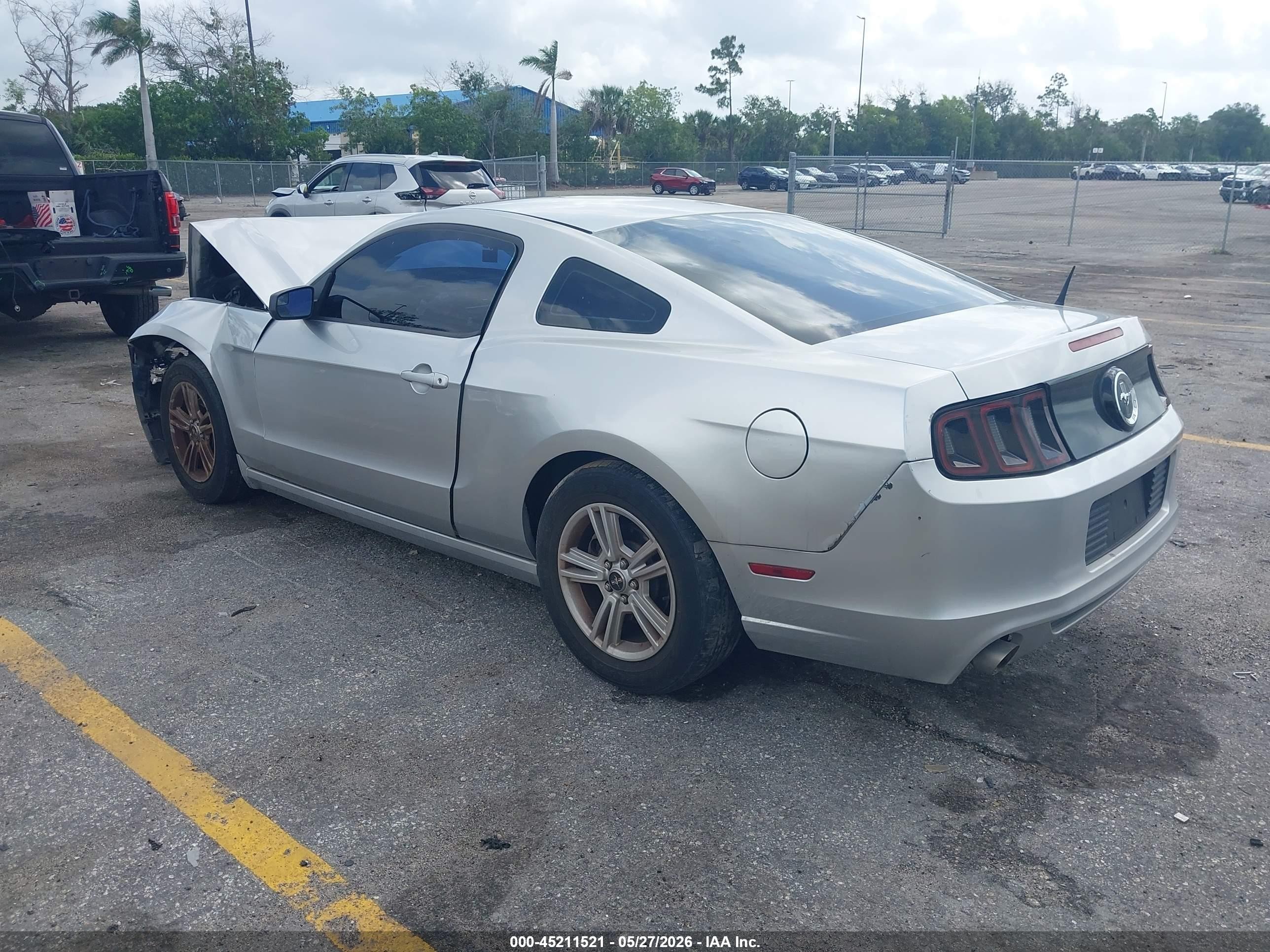 2013 Ford Mustang V6 Silver vin: 1ZVBP8AM9D5246023