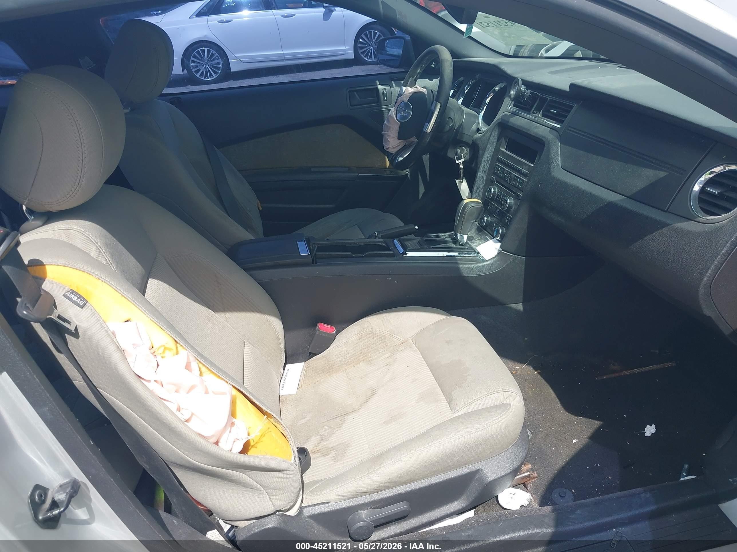 2013 Ford Mustang V6 Silver vin: 1ZVBP8AM9D5246023