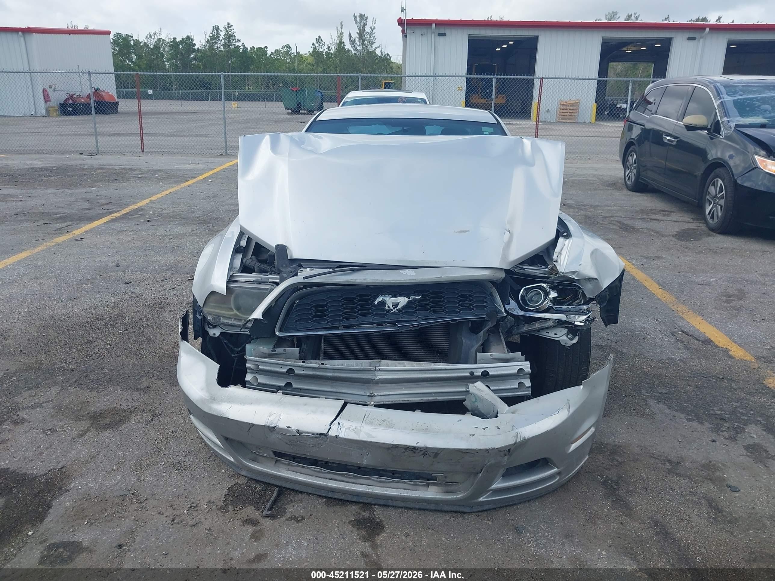 2013 Ford Mustang V6 Silver vin: 1ZVBP8AM9D5246023