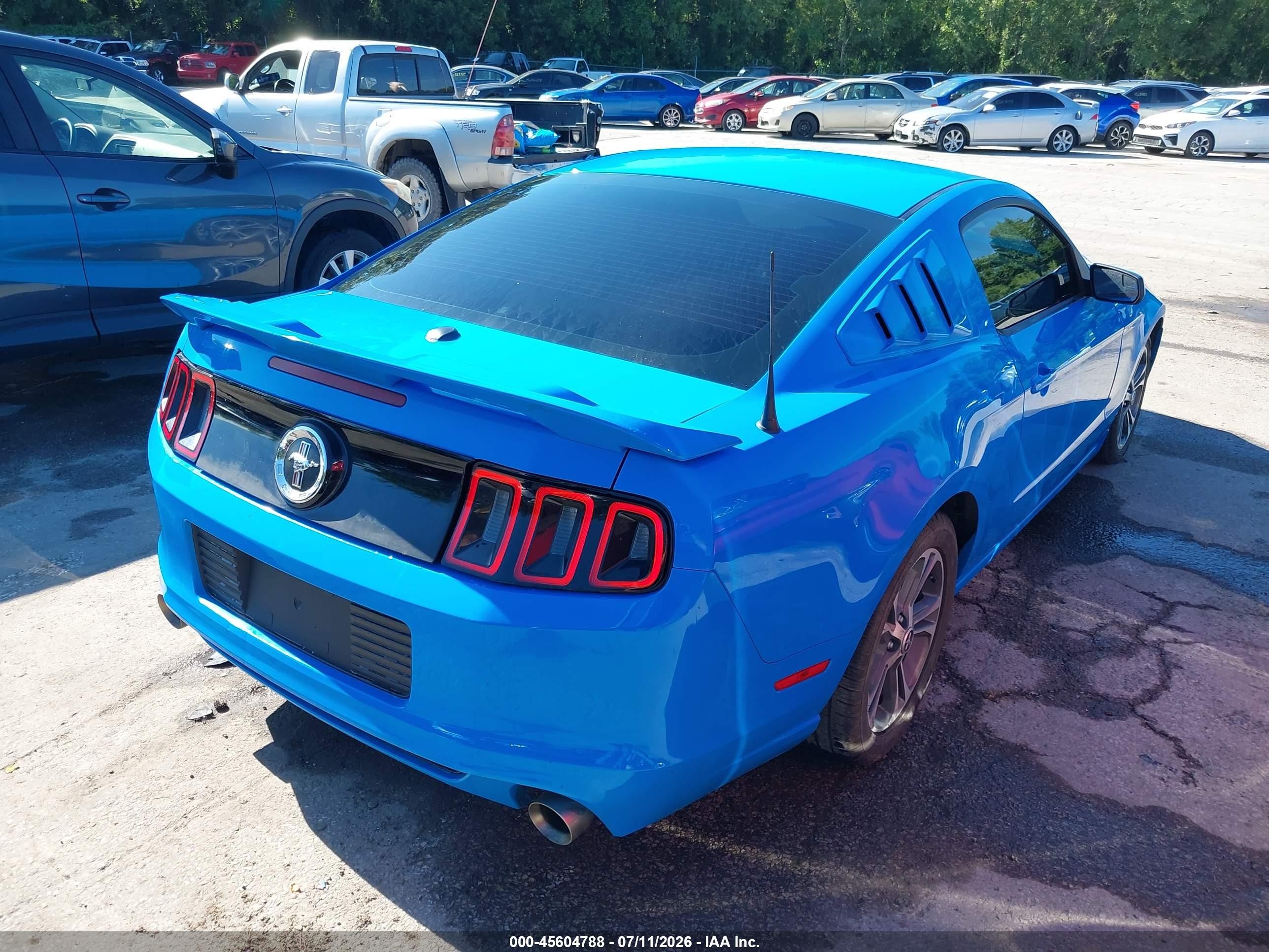 2013 Ford Mustang V6 Premium Blue vin: 1ZVBP8AM9D5257832