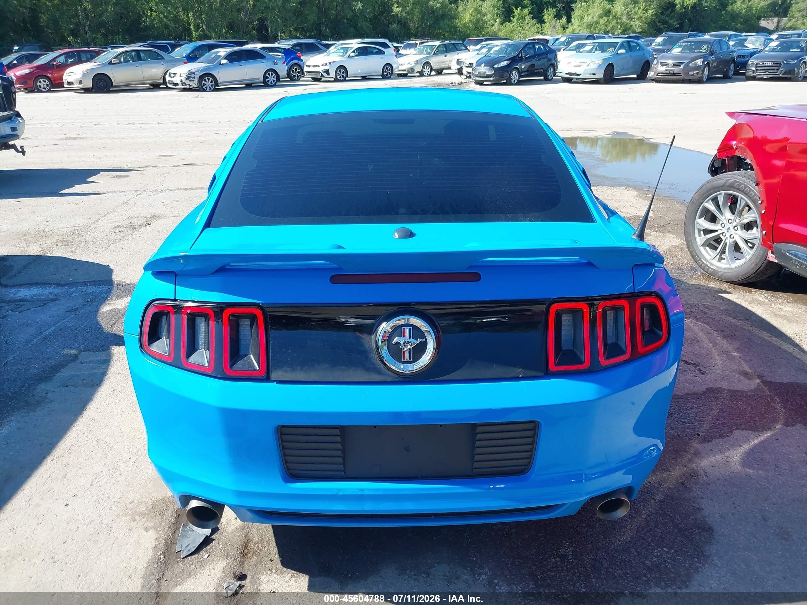 2013 Ford Mustang V6 Premium Blue vin: 1ZVBP8AM9D5257832
