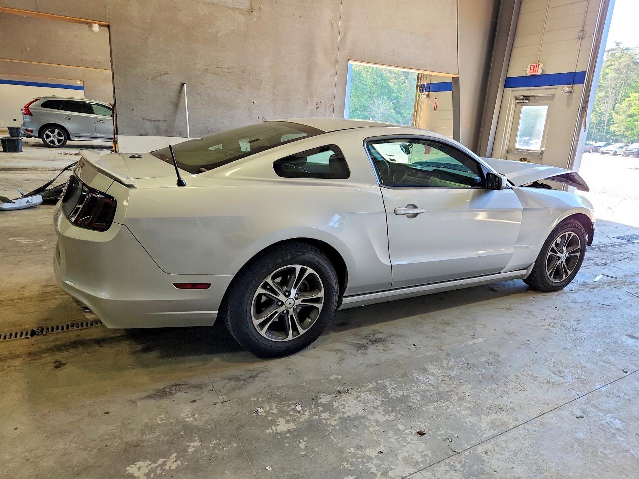 2013 Ford Mustang Silver vin: 1ZVBP8AM9D5260536