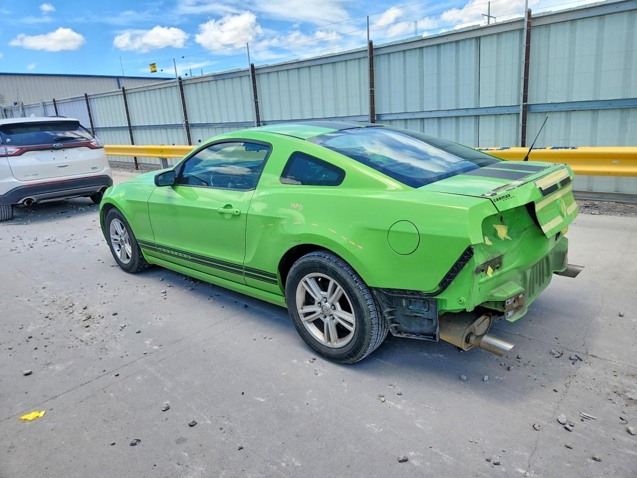 2013 Ford Mustang Green vin: 1ZVBP8AM9D5274968