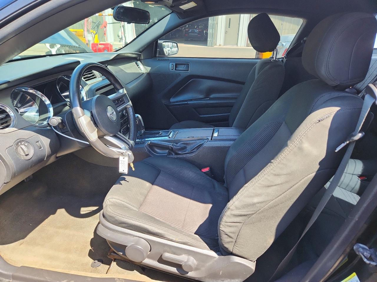 2013 Ford Mustang Black vin: 1ZVBP8AM9D5277577