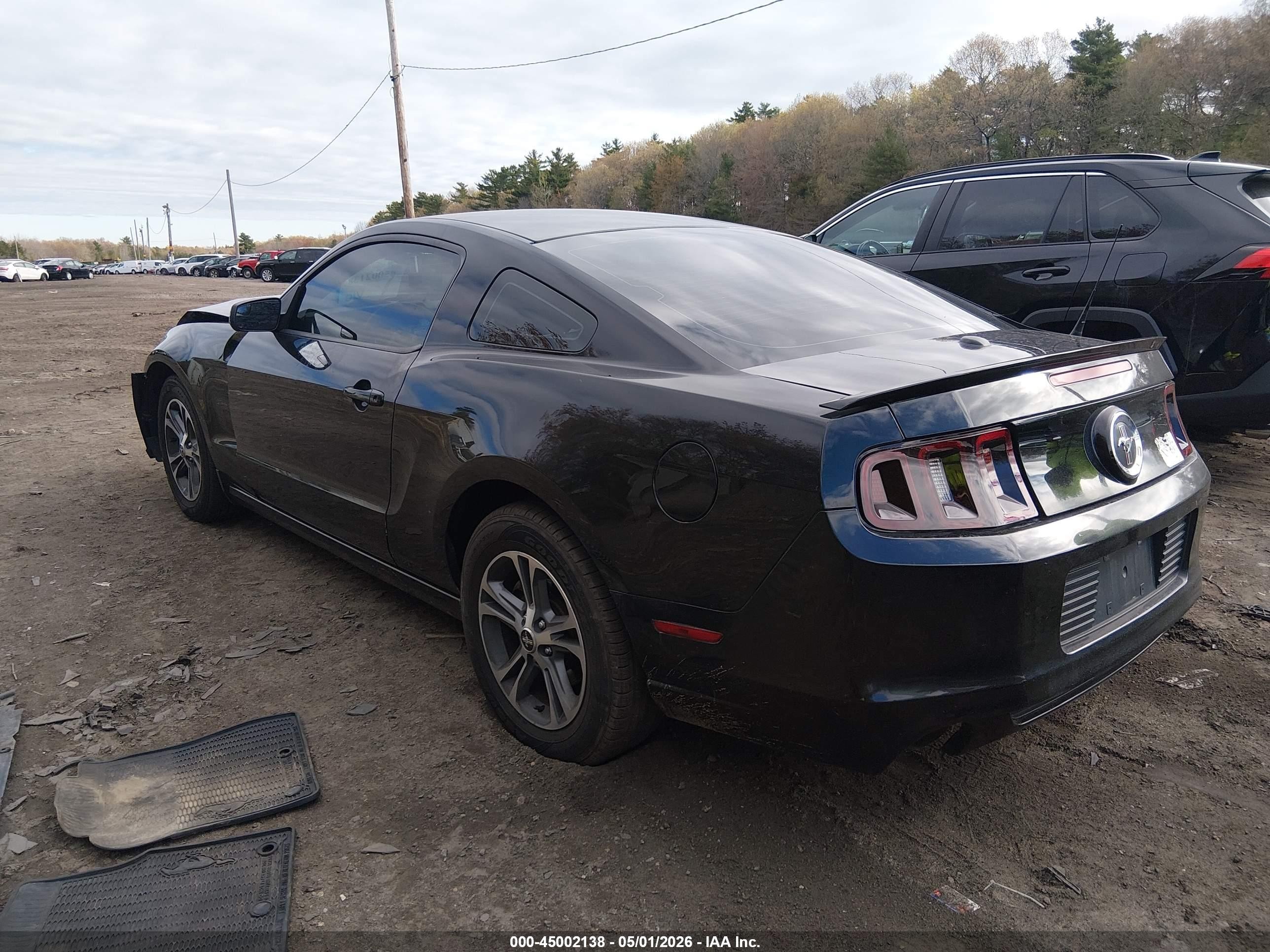 2014 Ford Mustang V6 Premium Black vin: 1ZVBP8AM9E5202363