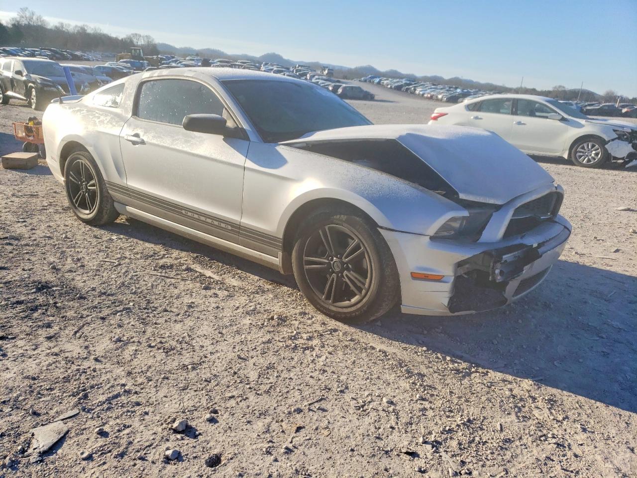 2014 Ford Mustang Silver vin: 1ZVBP8AM9E5218918
