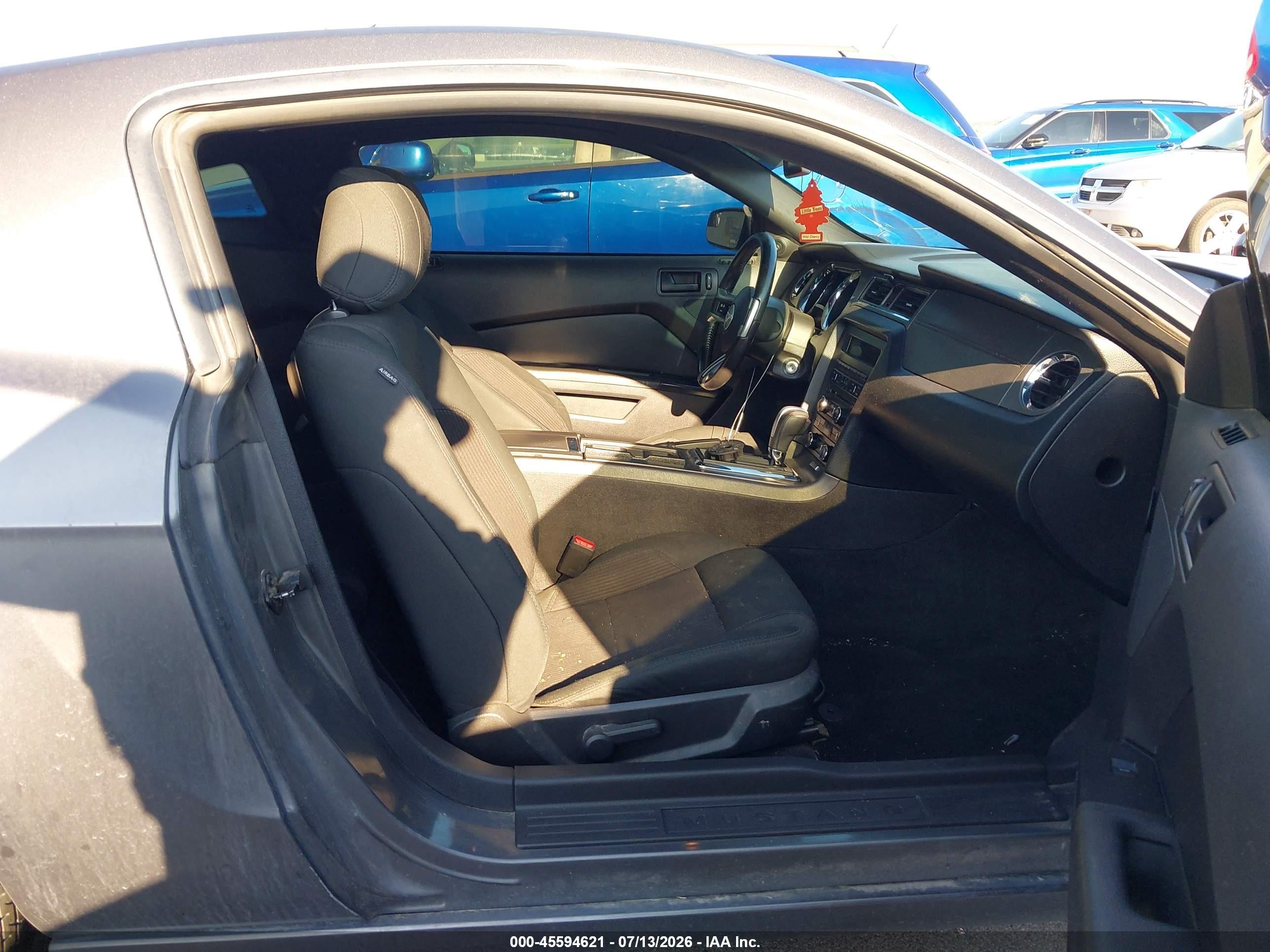 2014 Ford Mustang V6 Gray vin: 1ZVBP8AM9E5254849
