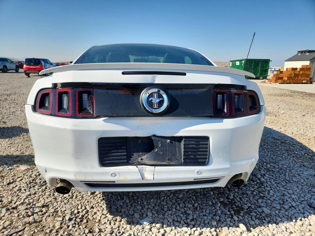 2014 Ford Mustang Белый vin: 1ZVBP8AM9E5267410