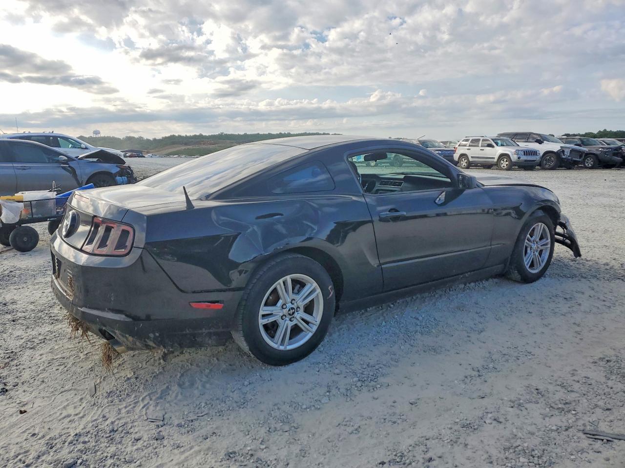 2014 Ford Mustang Черный vin: 1ZVBP8AM9E5286443