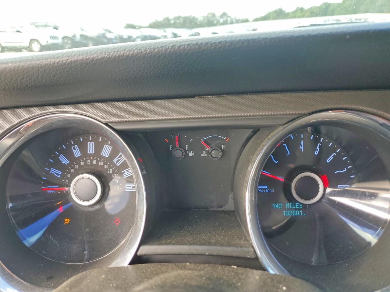 2014 Ford Mustang Черный vin: 1ZVBP8AM9E5286443