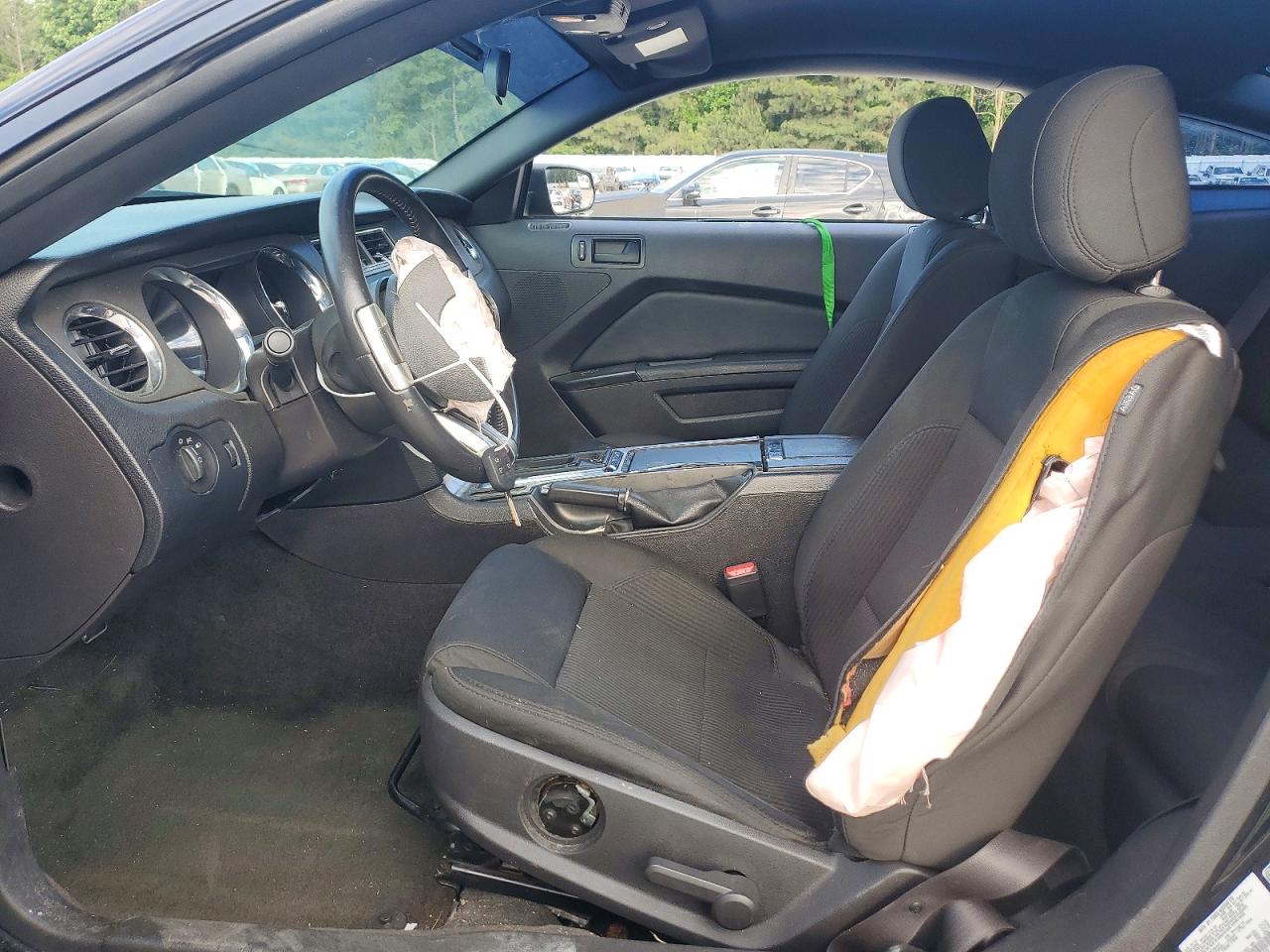 2014 Ford Mustang Черный vin: 1ZVBP8AM9E5286443