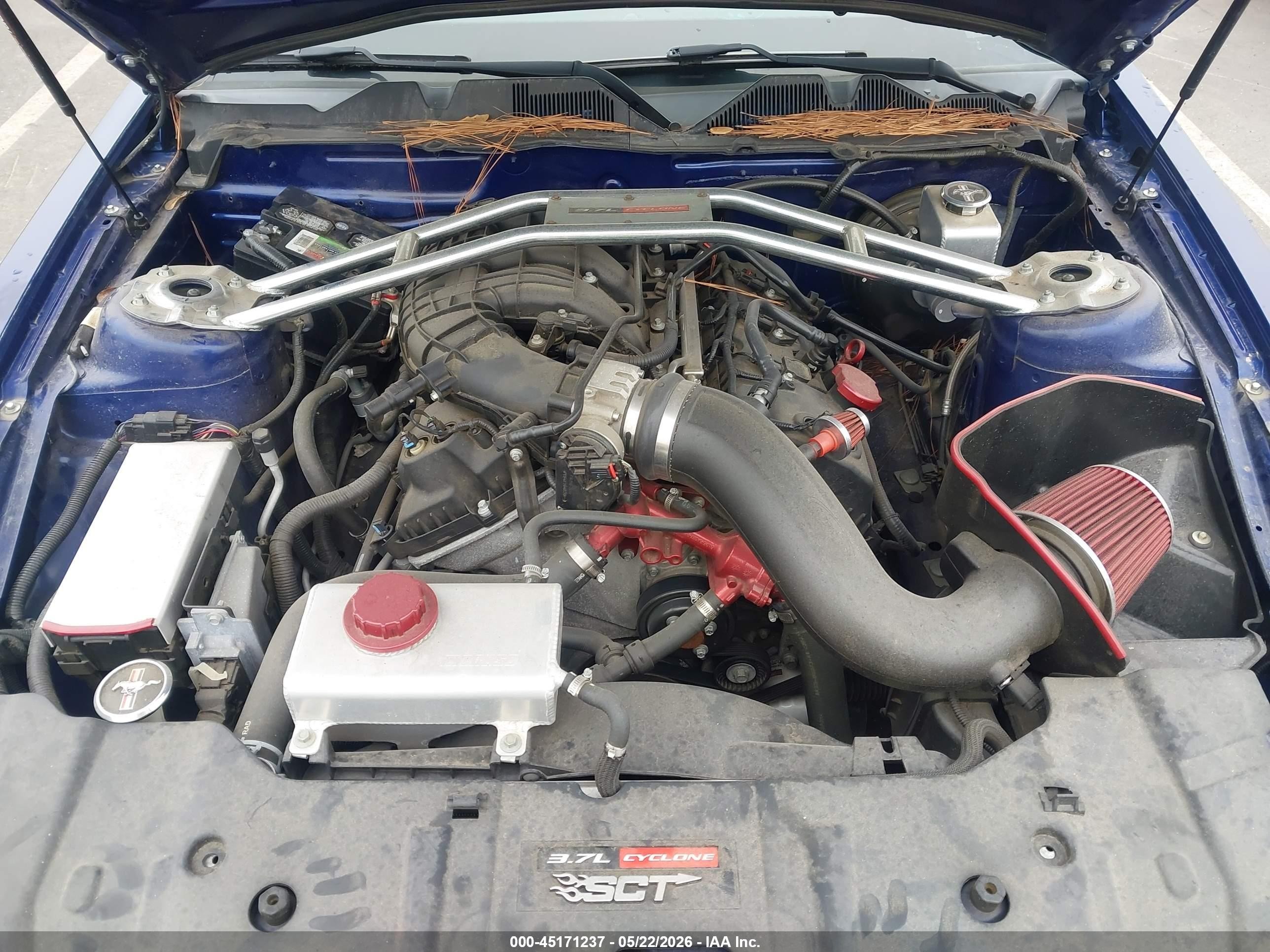 2014 Ford Mustang V6 Blue vin: 1ZVBP8AM9E5301362