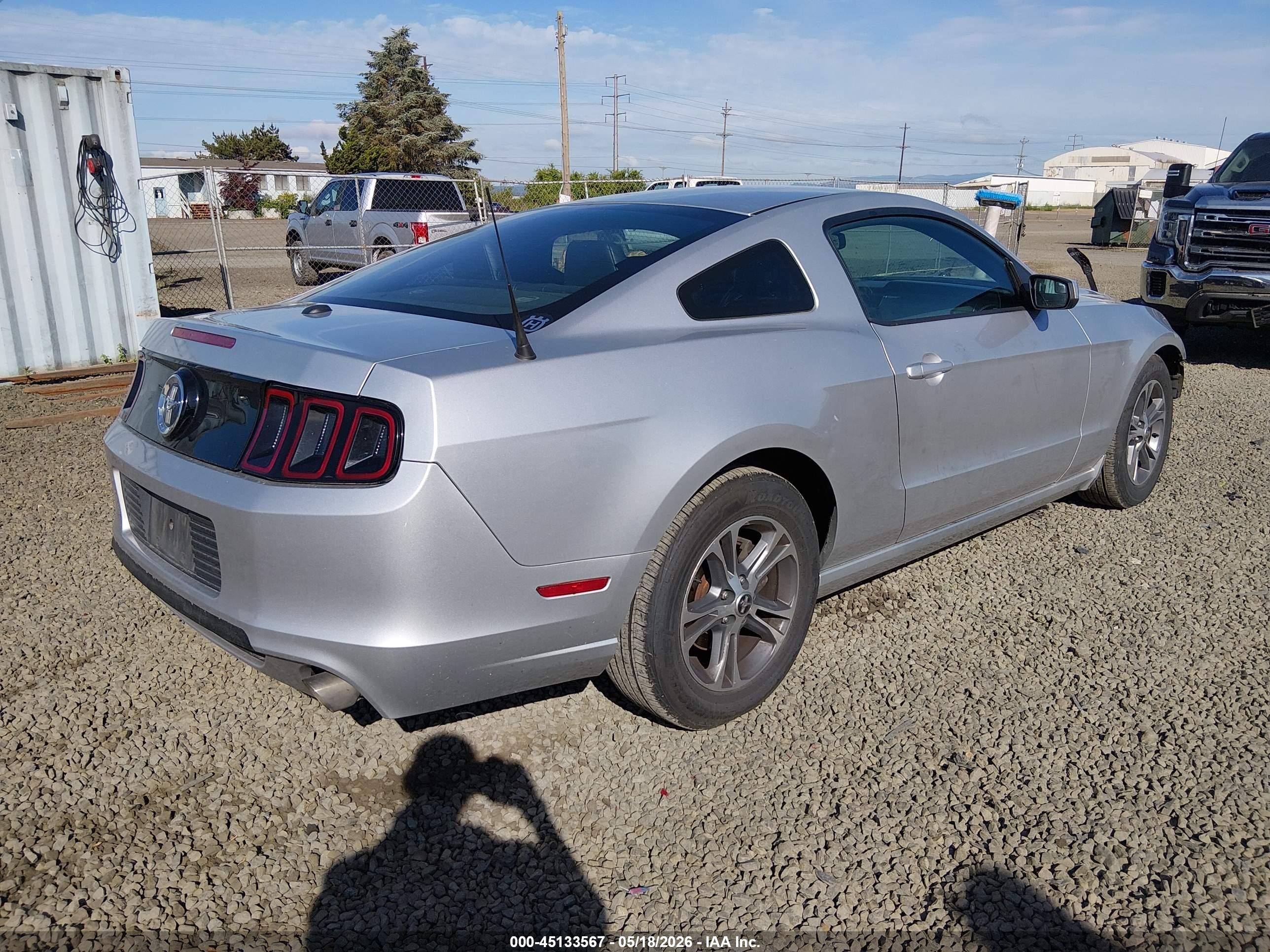 2014 Ford Mustang V6 Premium Silver vin: 1ZVBP8AM9E5310661