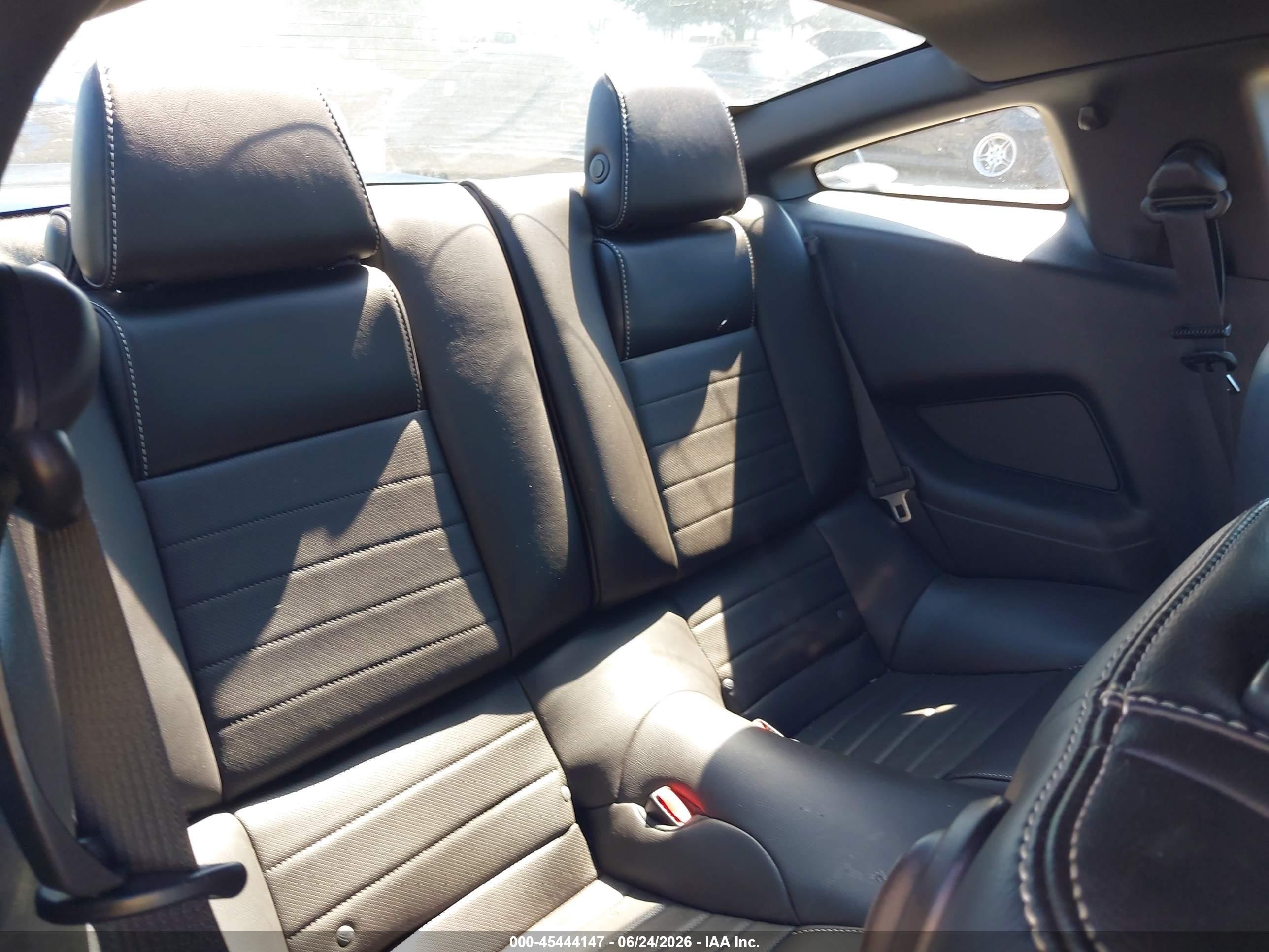2014 Ford Mustang V6 Black vin: 1ZVBP8AM9E5330750