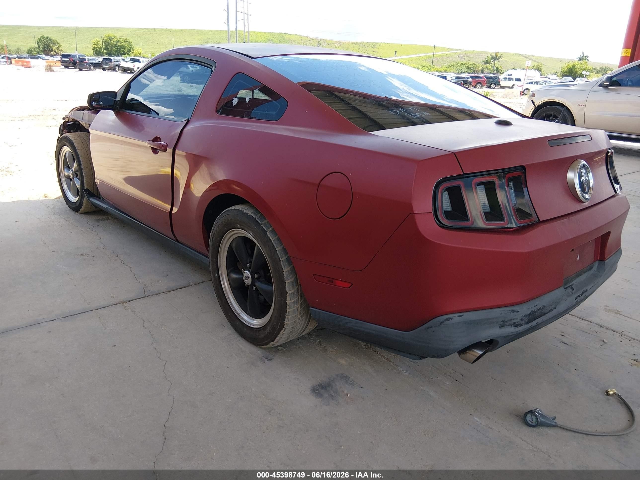 2011 Ford Mustang V6 Premium Red vin: 1ZVBP8AMXB5166002