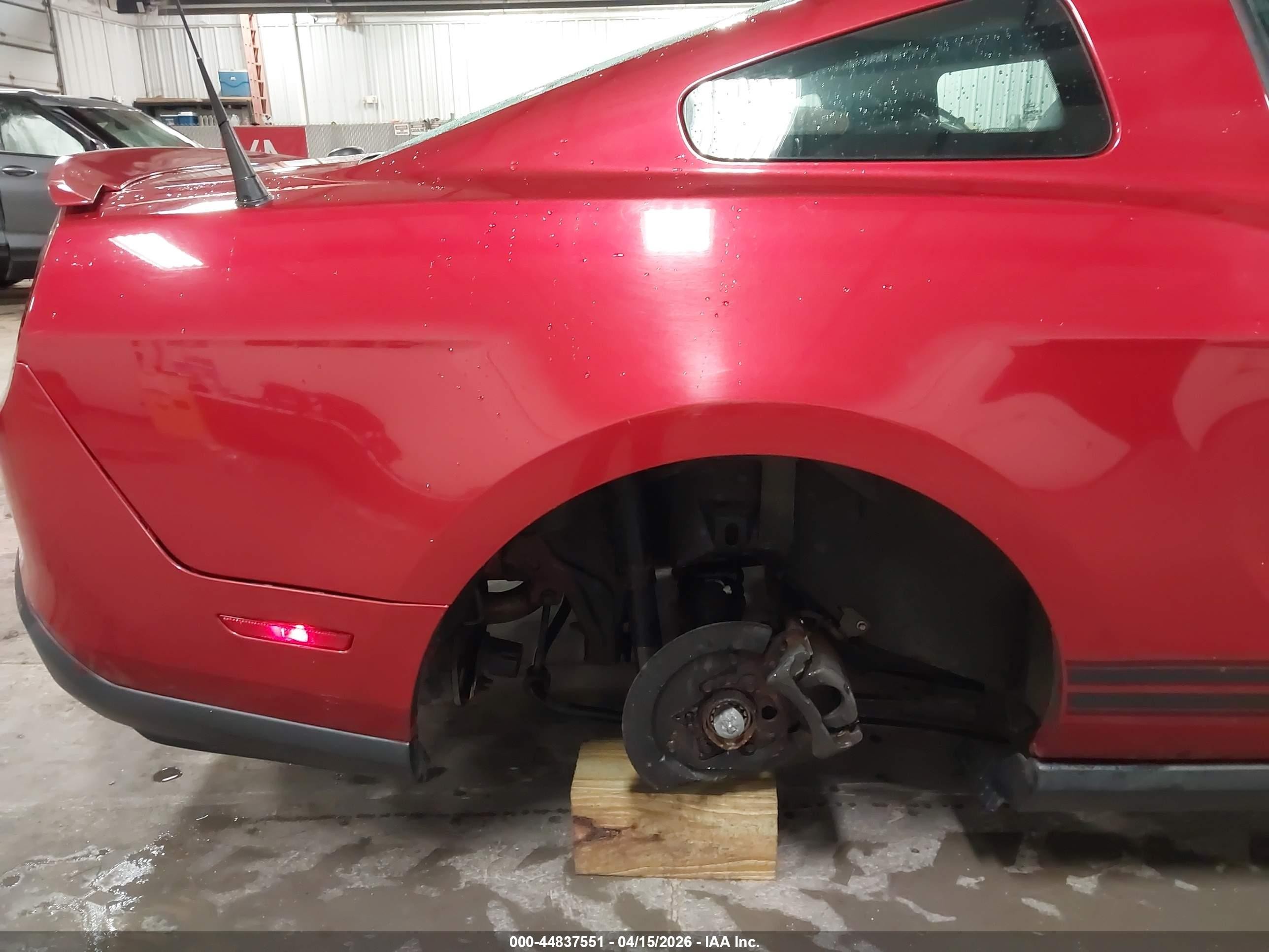 2012 Ford Mustang V6 Premium Red vin: 1ZVBP8AMXC5210856
