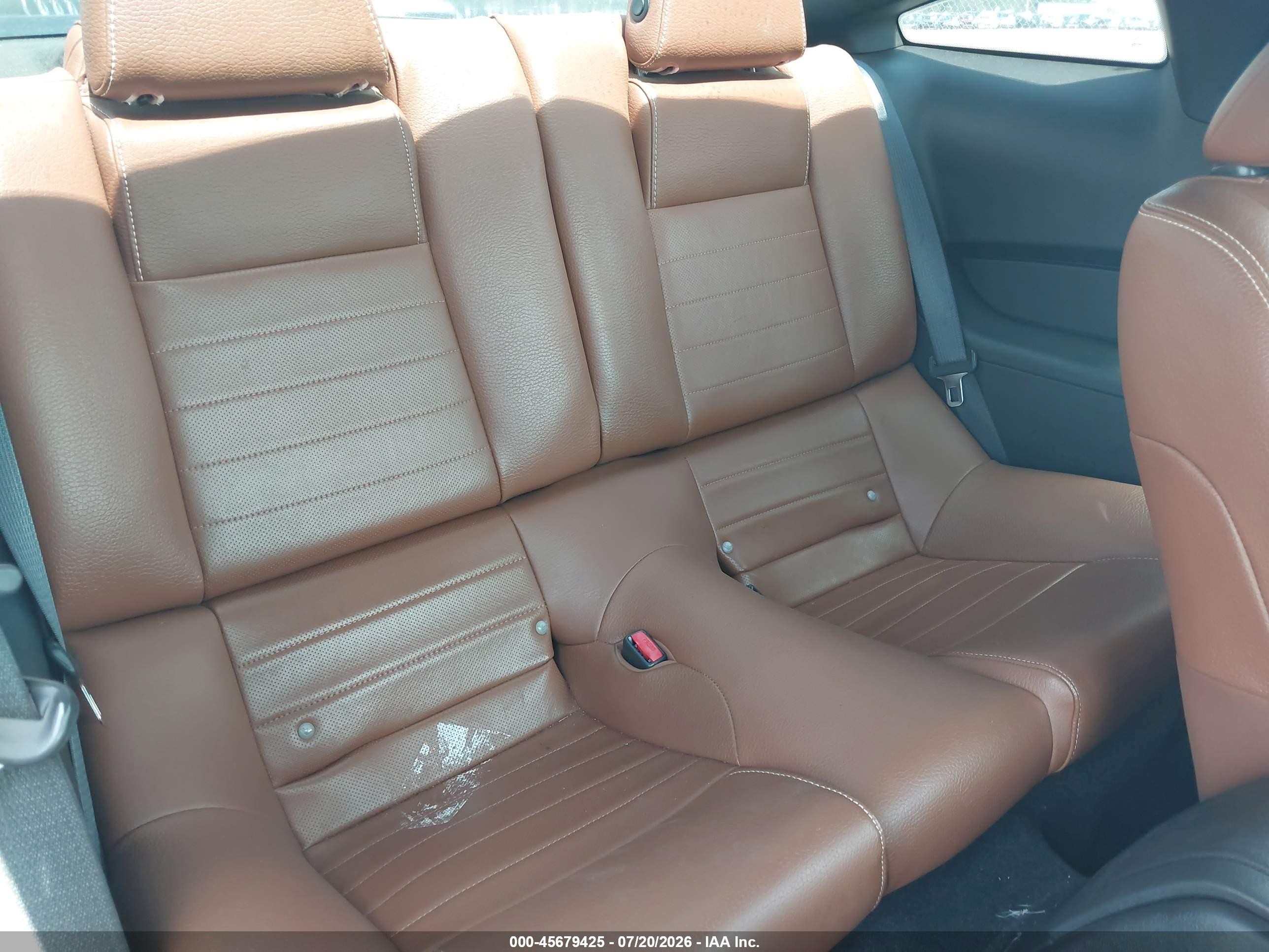 2012 Ford Mustang V6 Premium Синий vin: 1ZVBP8AMXC5231710