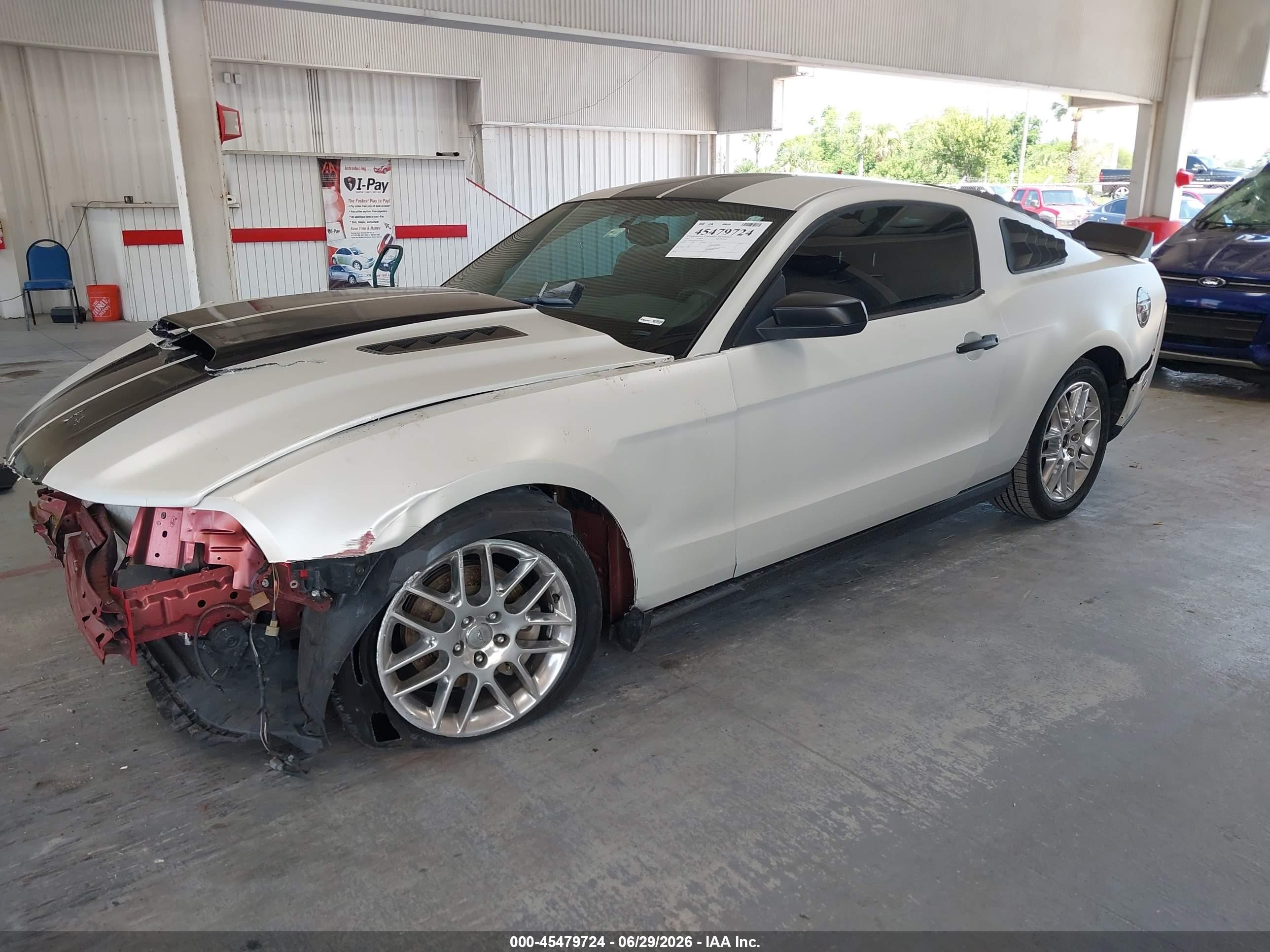 2012 Ford Mustang V6/v6 Premium White vin: 1ZVBP8AMXC5233005