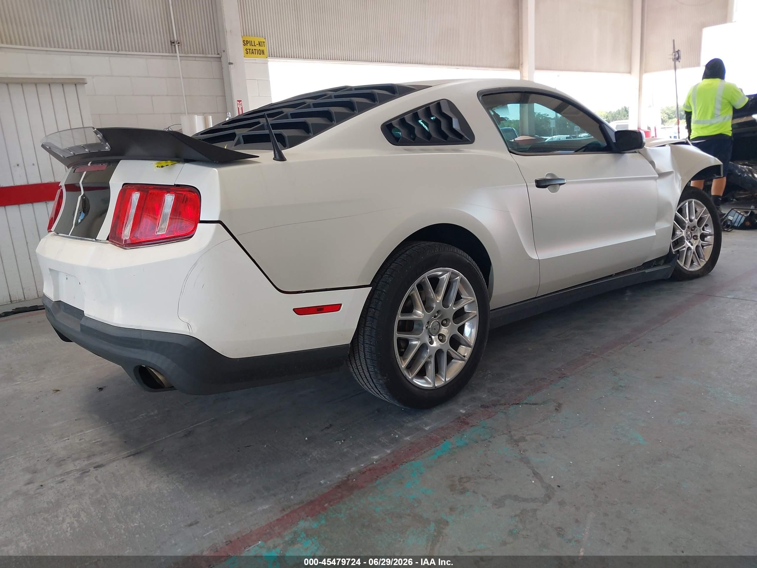 2012 Ford Mustang V6/v6 Premium White vin: 1ZVBP8AMXC5233005