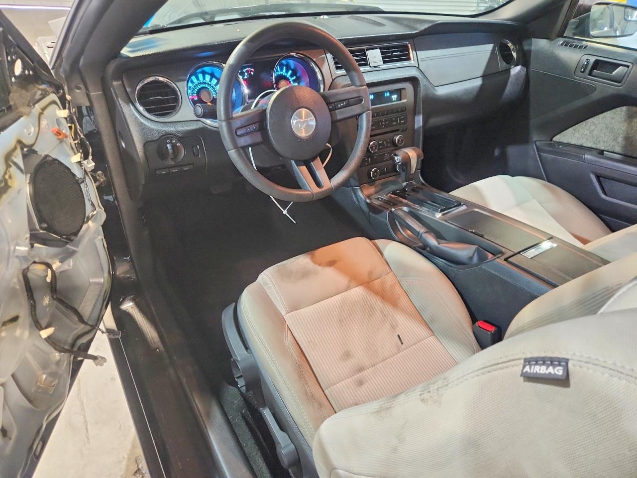 2012 Ford Mustang Черный vin: 1ZVBP8AMXC5250273