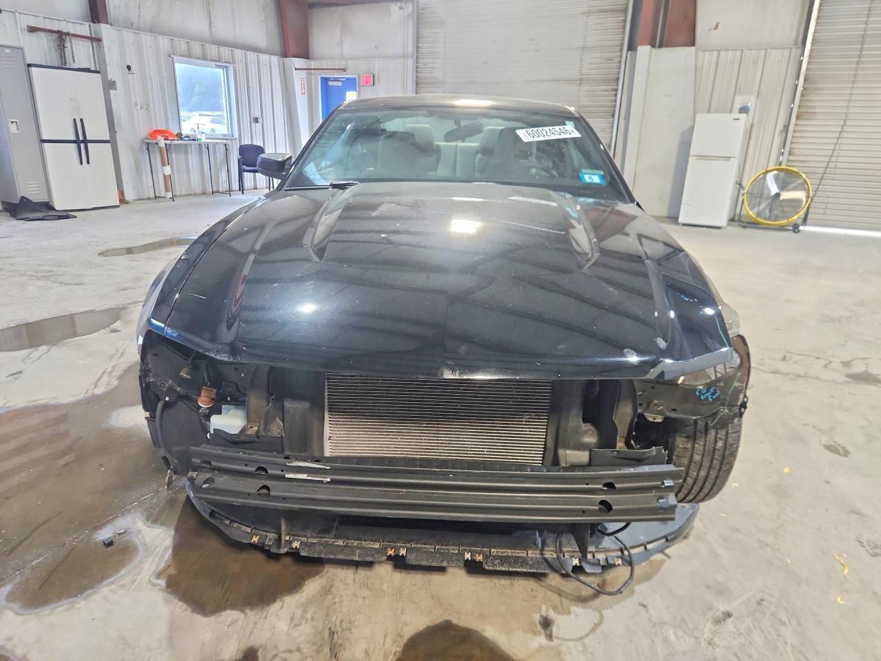 2012 Ford Mustang Черный vin: 1ZVBP8AMXC5250273
