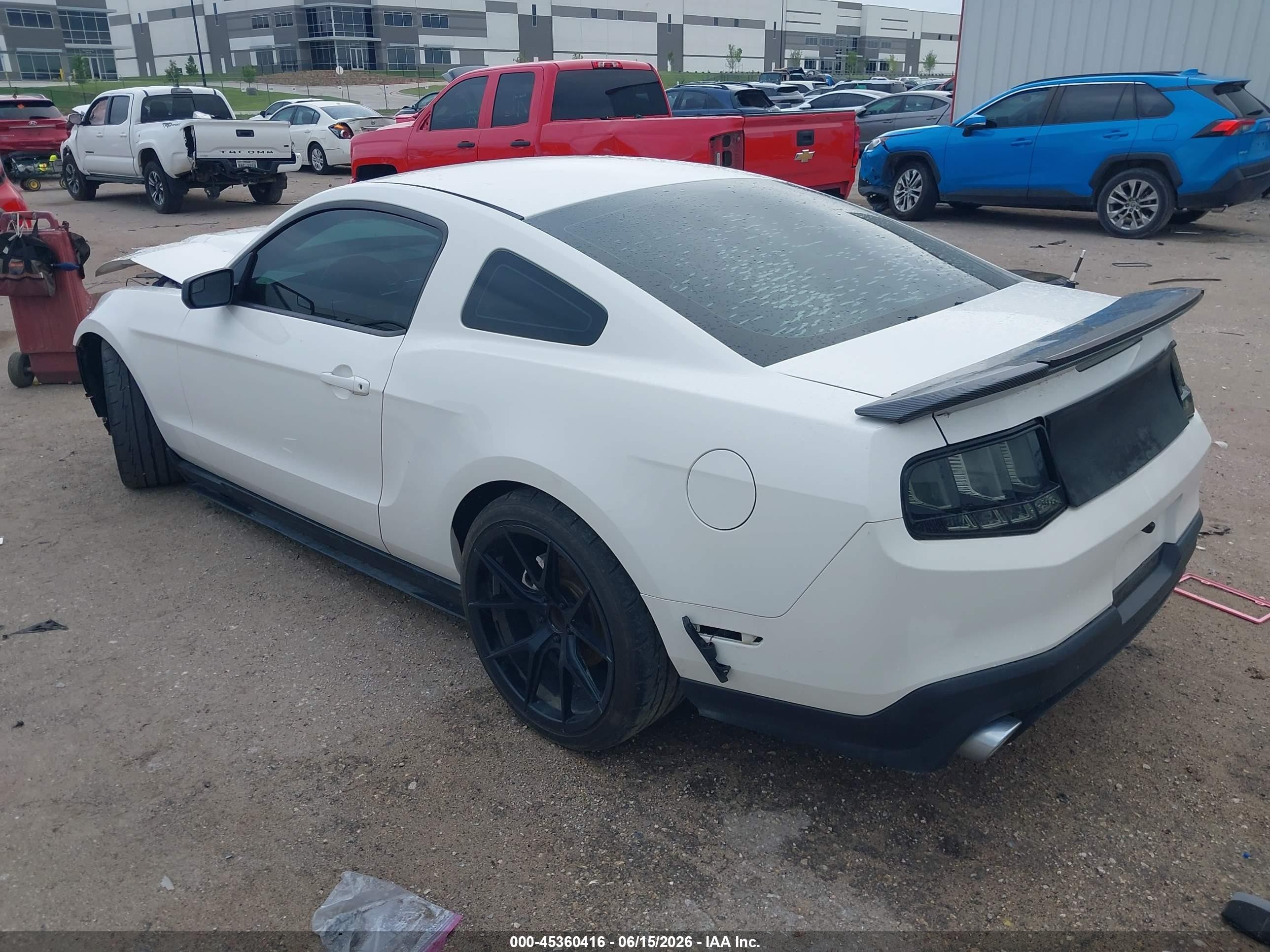 2012 Ford Mustang V6 White vin: 1ZVBP8AMXC5252699