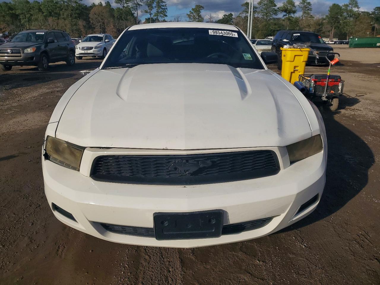 2012 Ford Mustang White vin: 1ZVBP8AMXC5264836