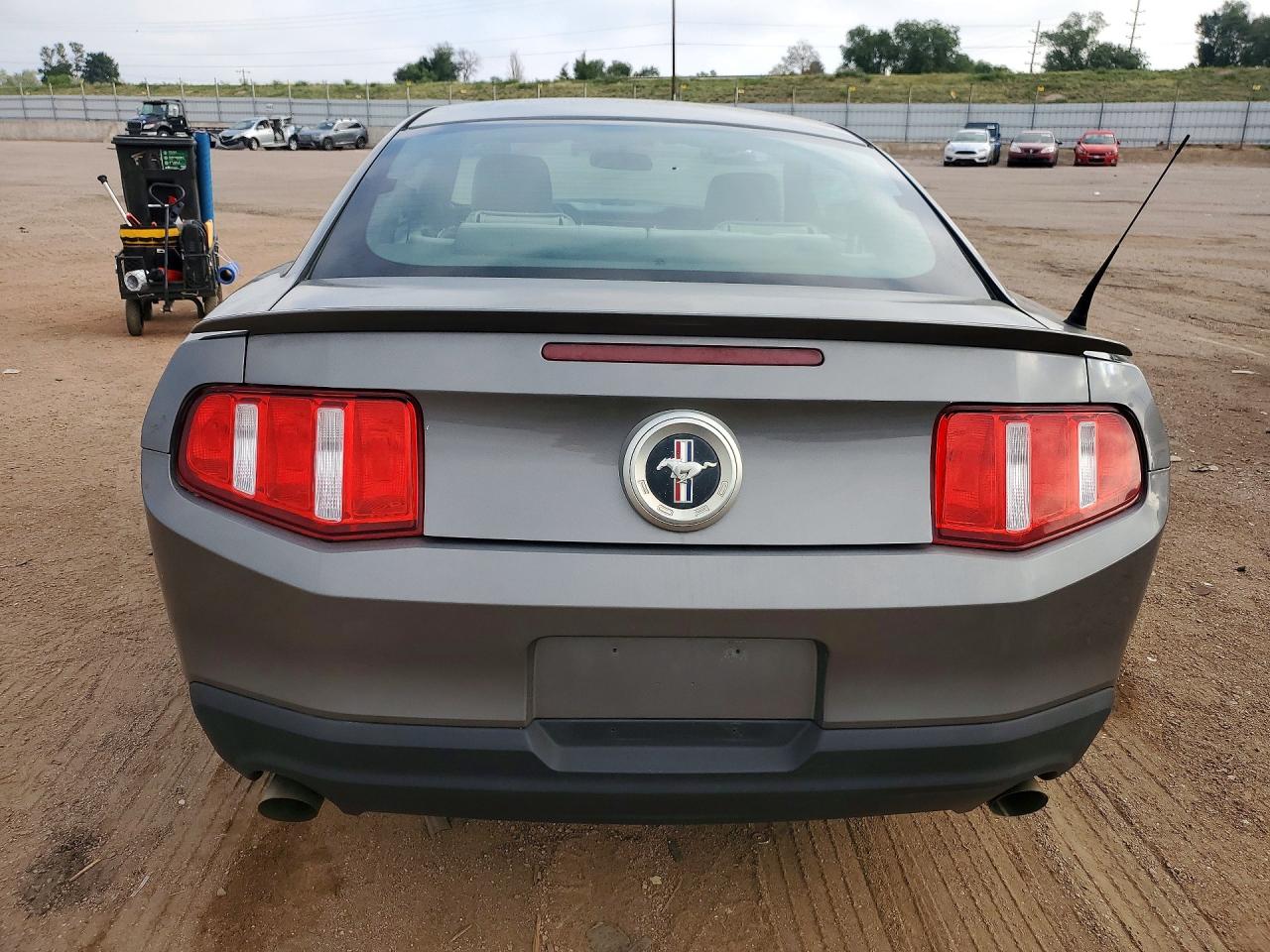 2012 Ford Mustang Gray vin: 1ZVBP8AMXC5273049