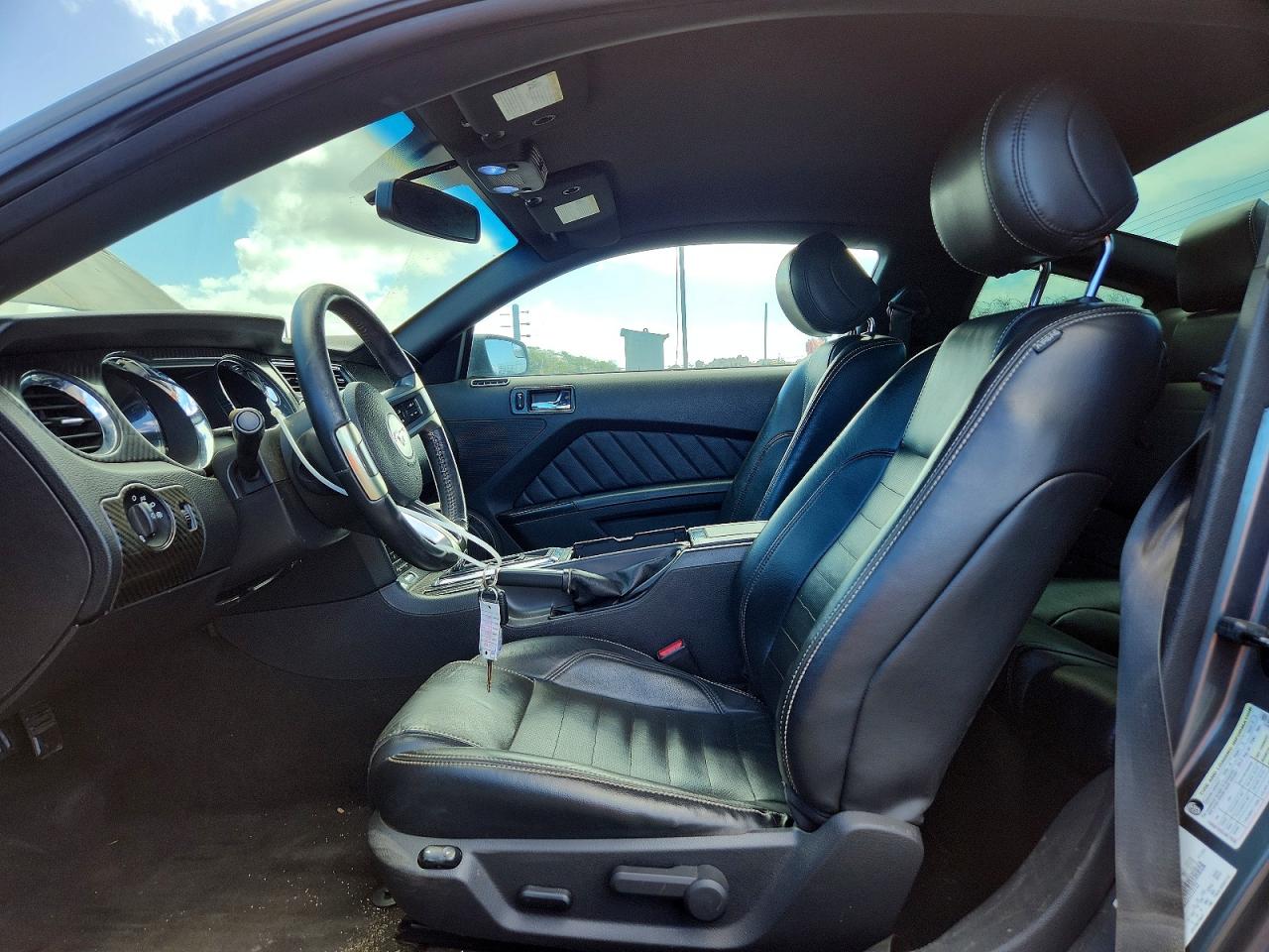 2013 Ford Mustang Charcoal vin: 1ZVBP8AMXD5252722