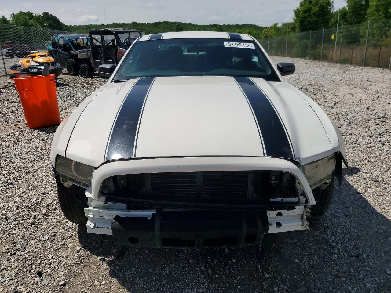 2013 Ford Mustang White vin: 1ZVBP8AMXD5266913