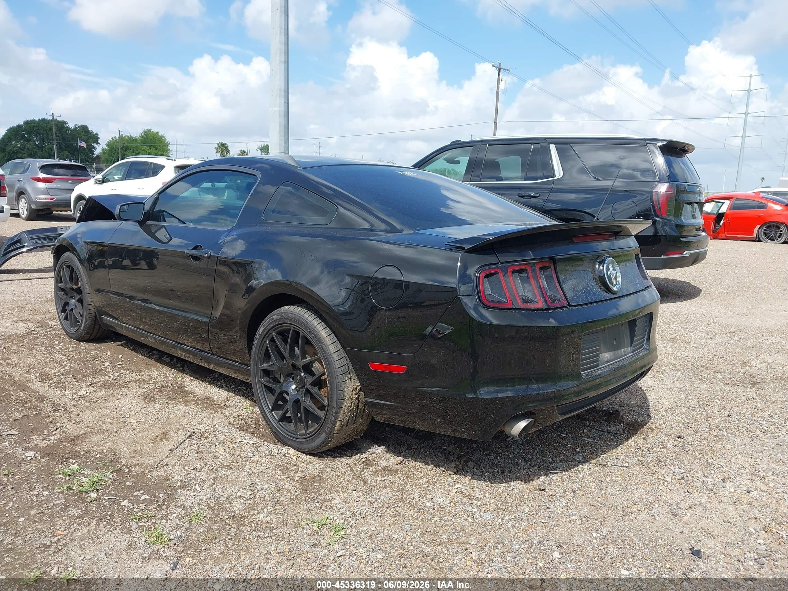 2014 Ford Mustang V6 Black vin: 1ZVBP8AMXE5274611