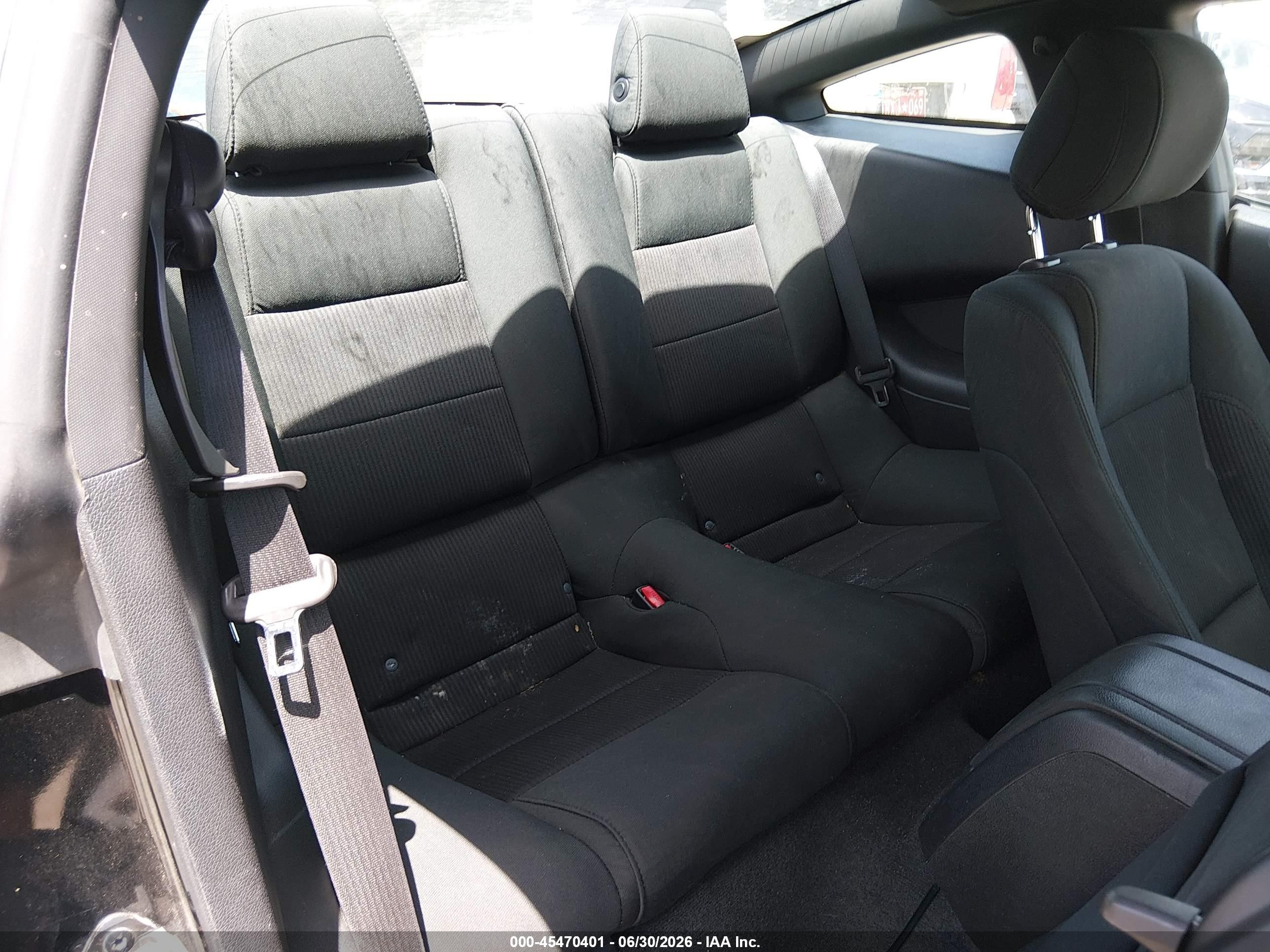 2014 Ford Mustang V6/v6 Premium Черный vin: 1ZVBP8AMXE5326383
