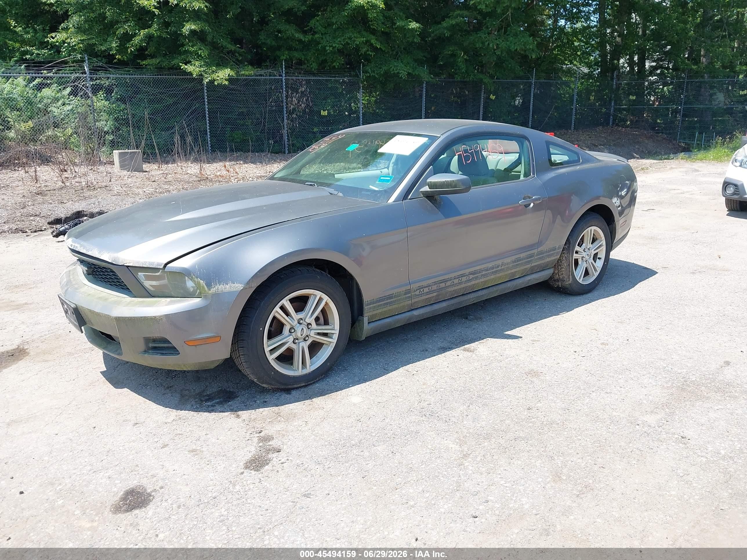 2010 Ford Mustang V6/v6 Premium Gray vin: 1ZVBP8AN0A5137650