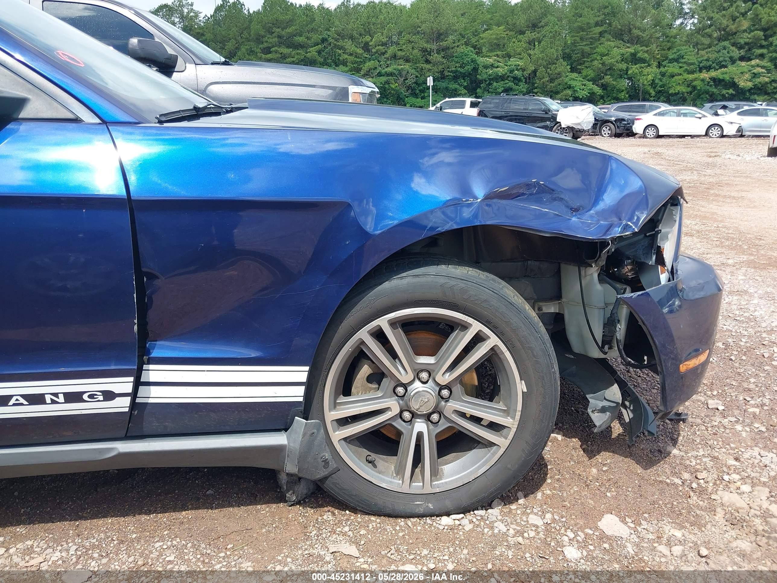 2010 Ford Mustang V6/v6 Premium Blue vin: 1ZVBP8AN3A5108305