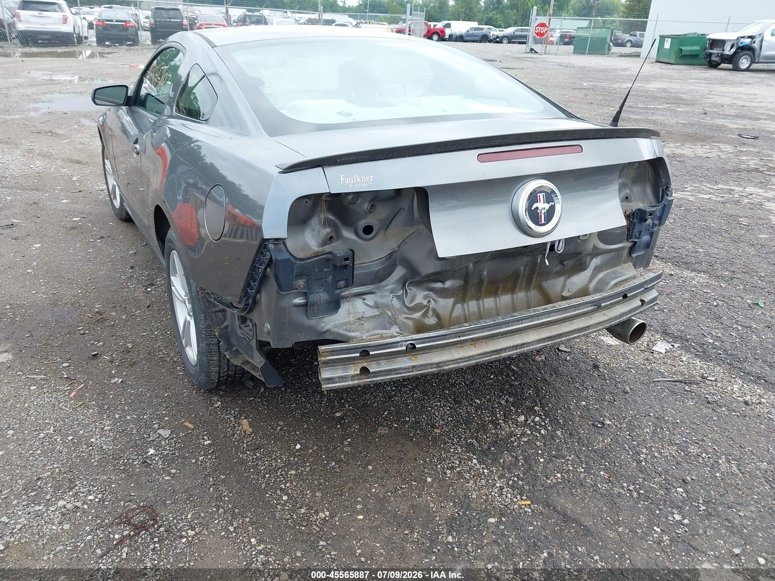 2010 Ford Mustang V6/v6 Premium Gray vin: 1ZVBP8AN3A5129039
