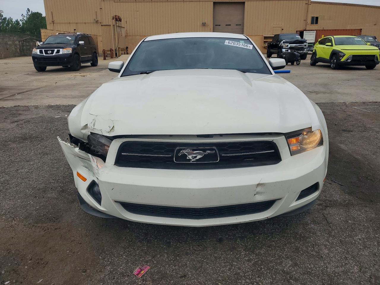 2010 Ford Mustang White vin: 1ZVBP8AN3A5149386