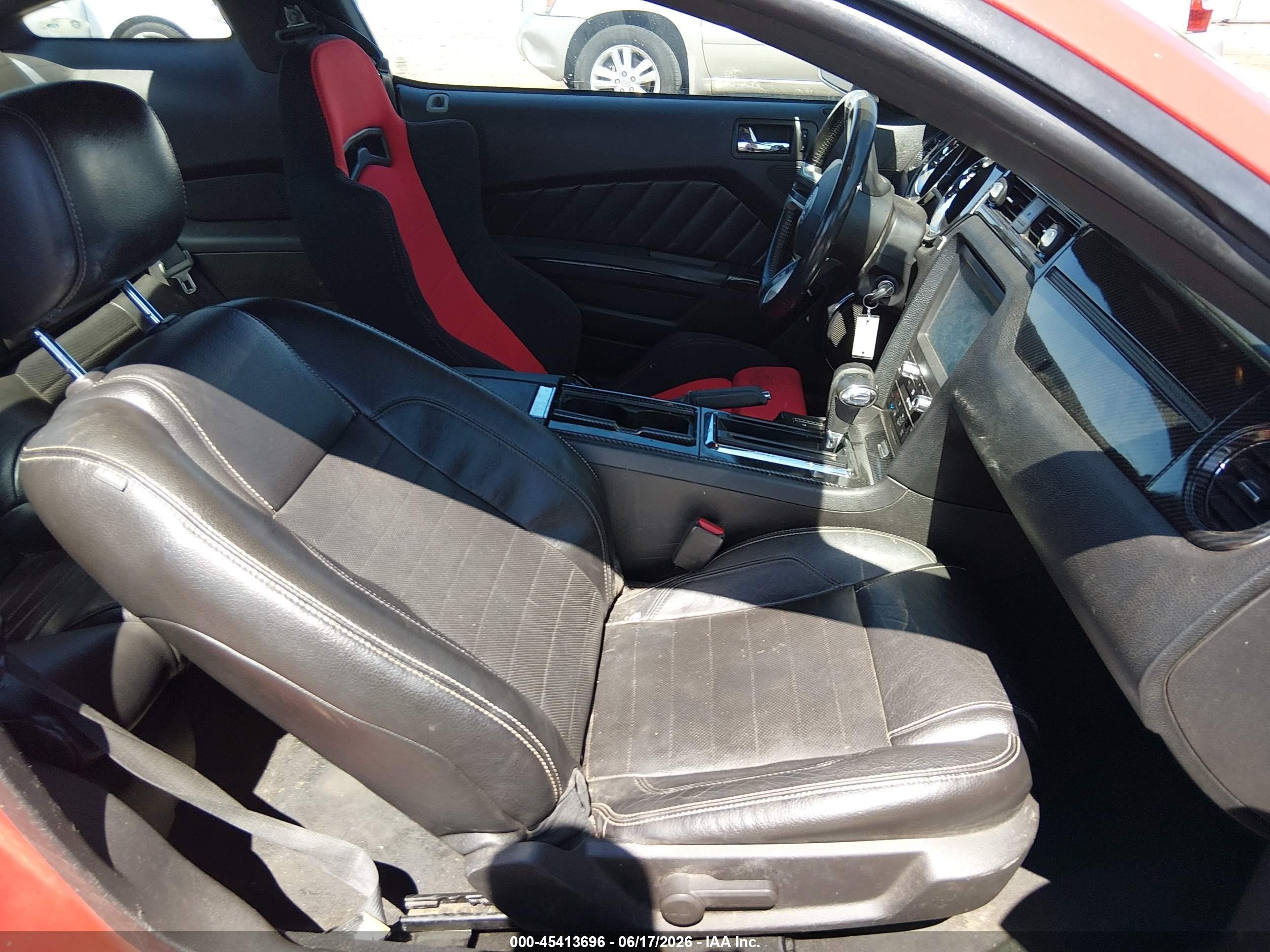2010 Ford Mustang V6/v6 Premium Red vin: 1ZVBP8AN3A5153566