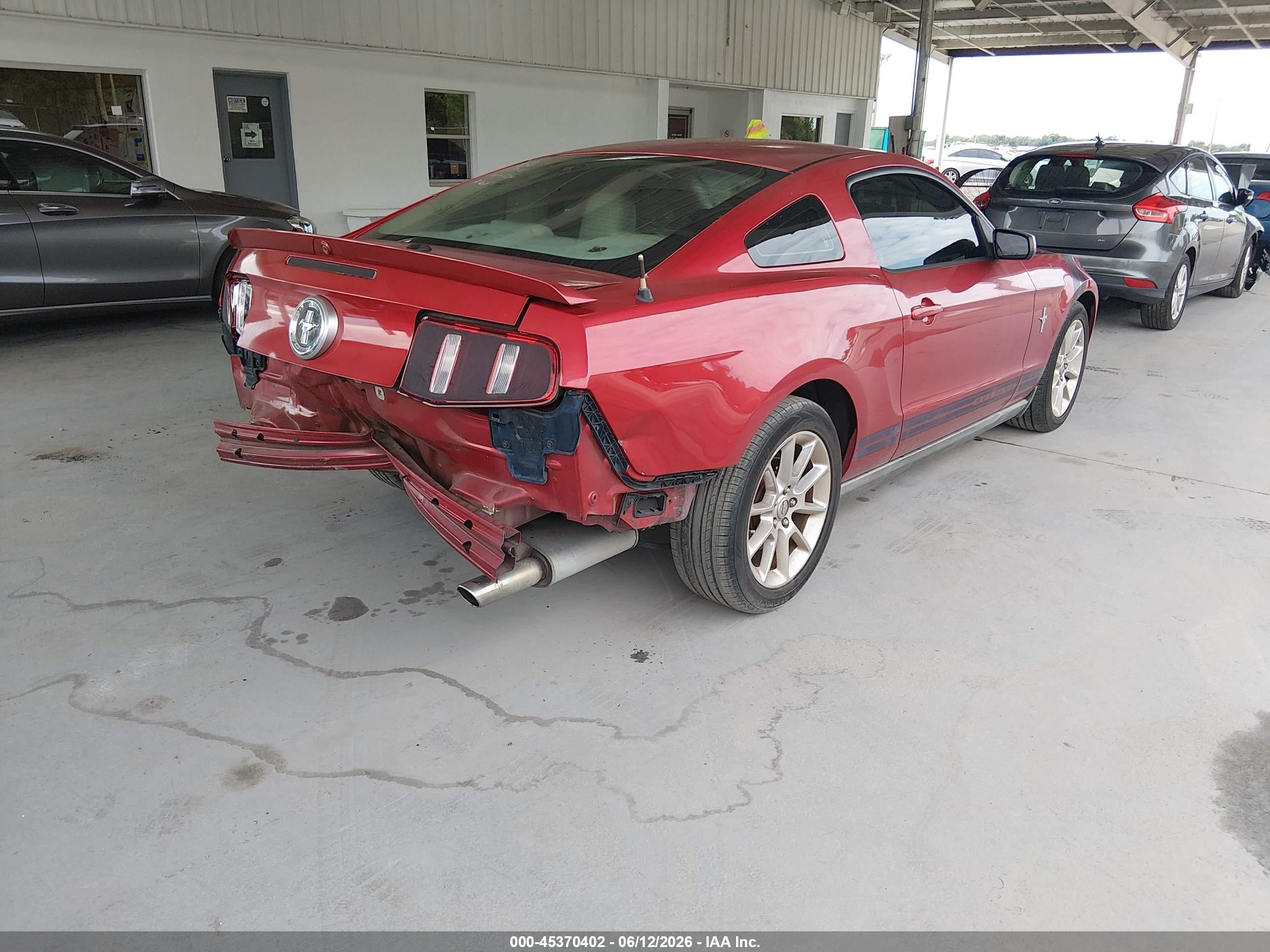2010 Ford Mustang V6/v6 Premium Red vin: 1ZVBP8AN9A5123875