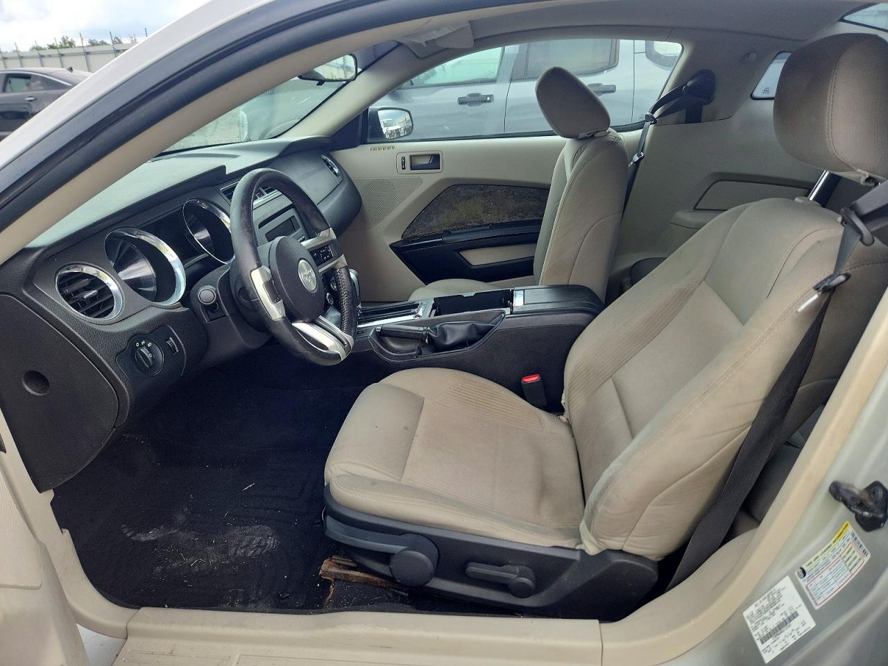 2010 Ford Mustang Silver vin: 1ZVBP8ANXA5137641