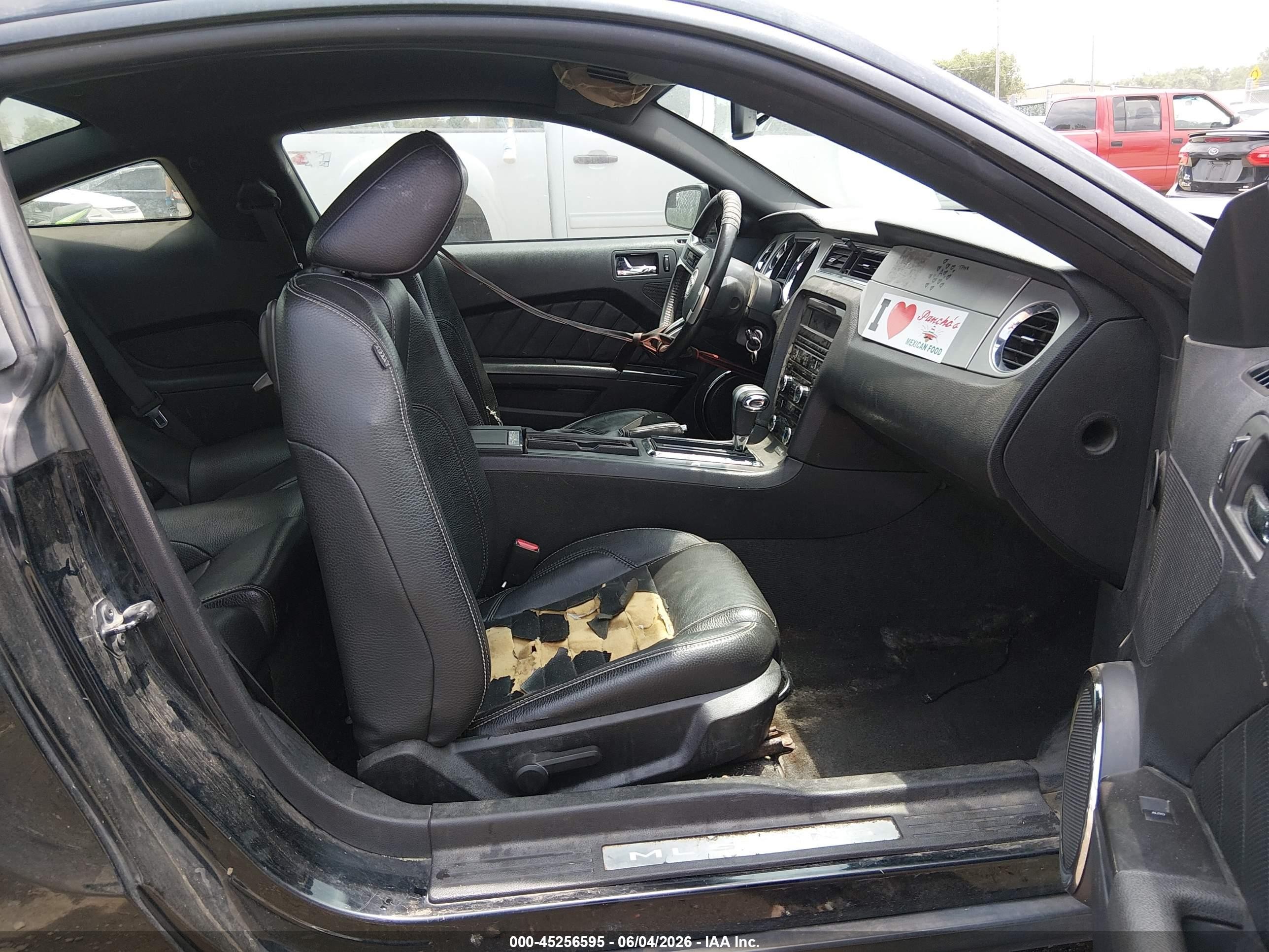 2011 Ford Mustang Gt Premium Black vin: 1ZVBP8CF0B5140832