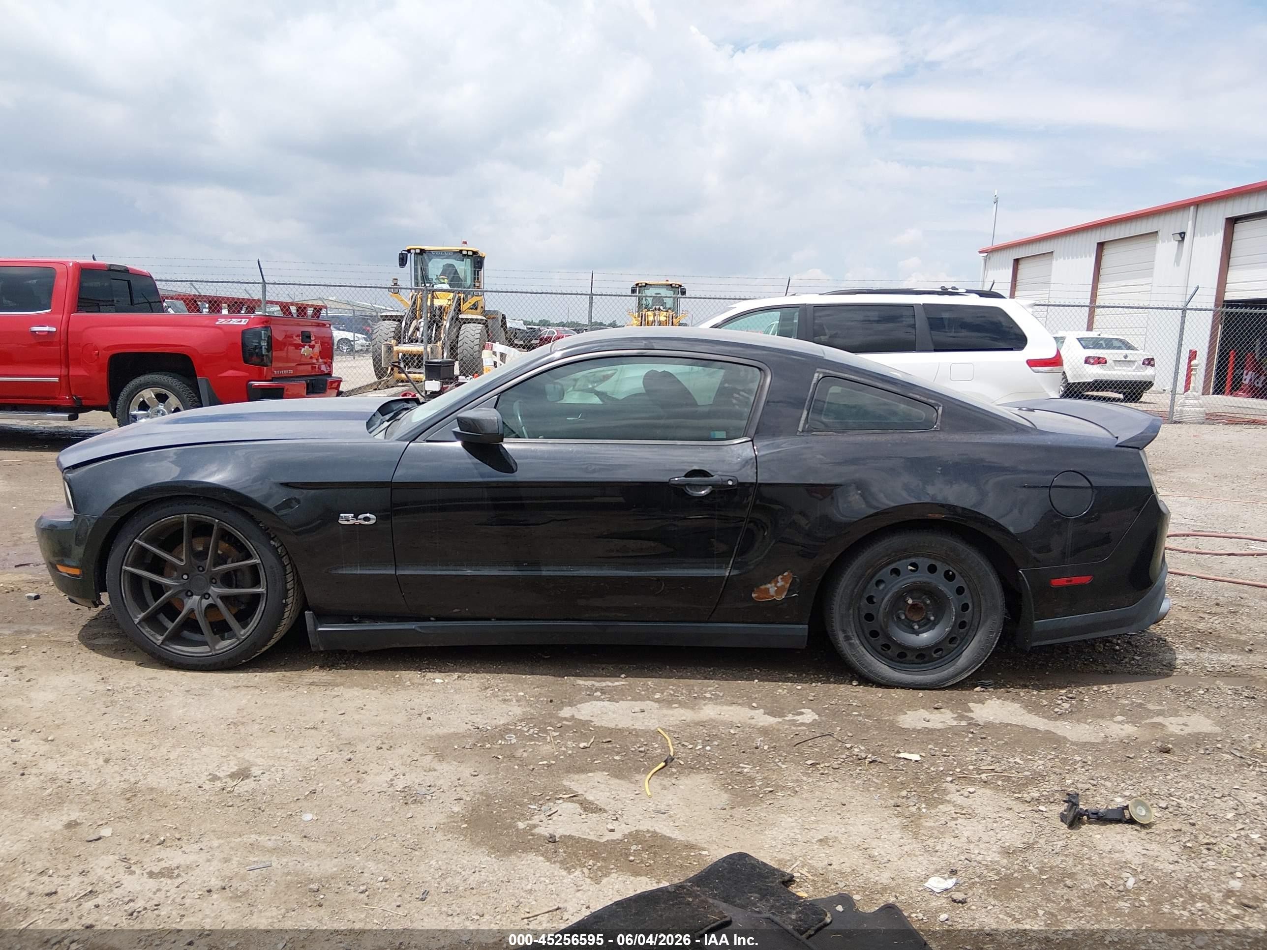 2011 Ford Mustang Gt Premium Black vin: 1ZVBP8CF0B5140832
